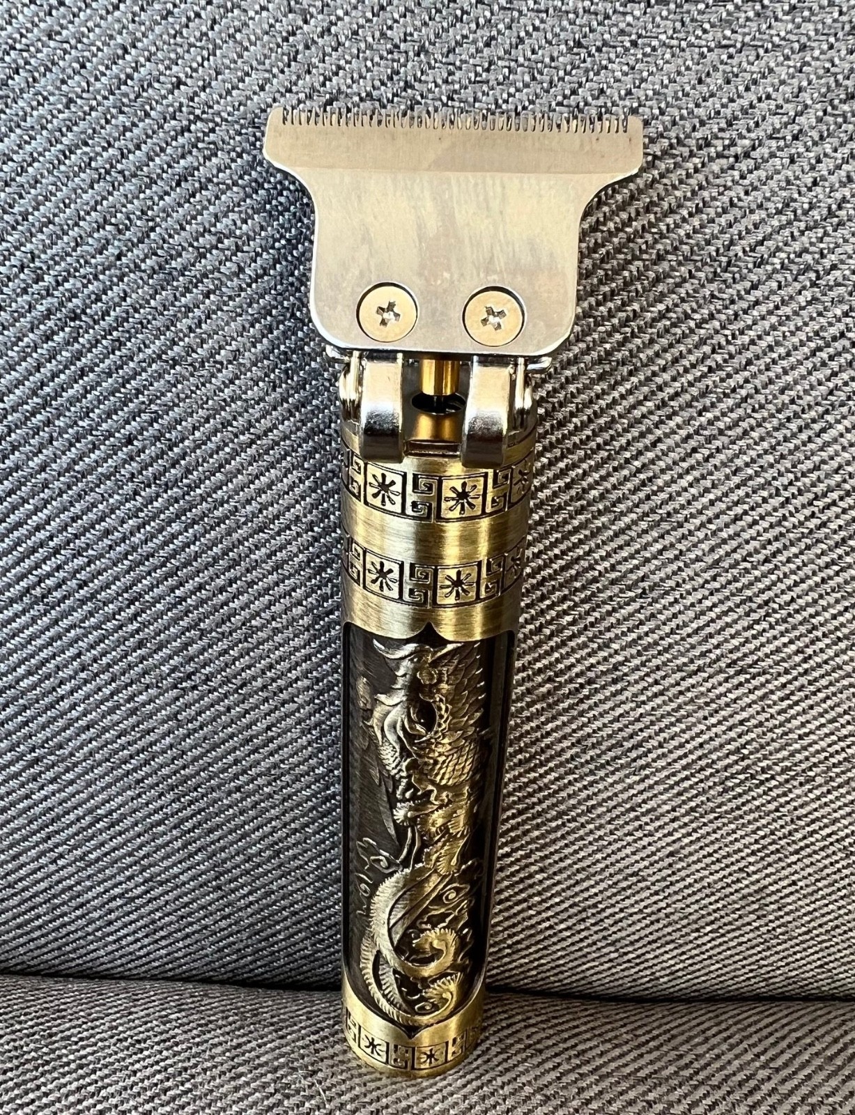 Hair Trimmer Metal Cutter Machine for Men, Vintage T9, Barbeador Dragon design