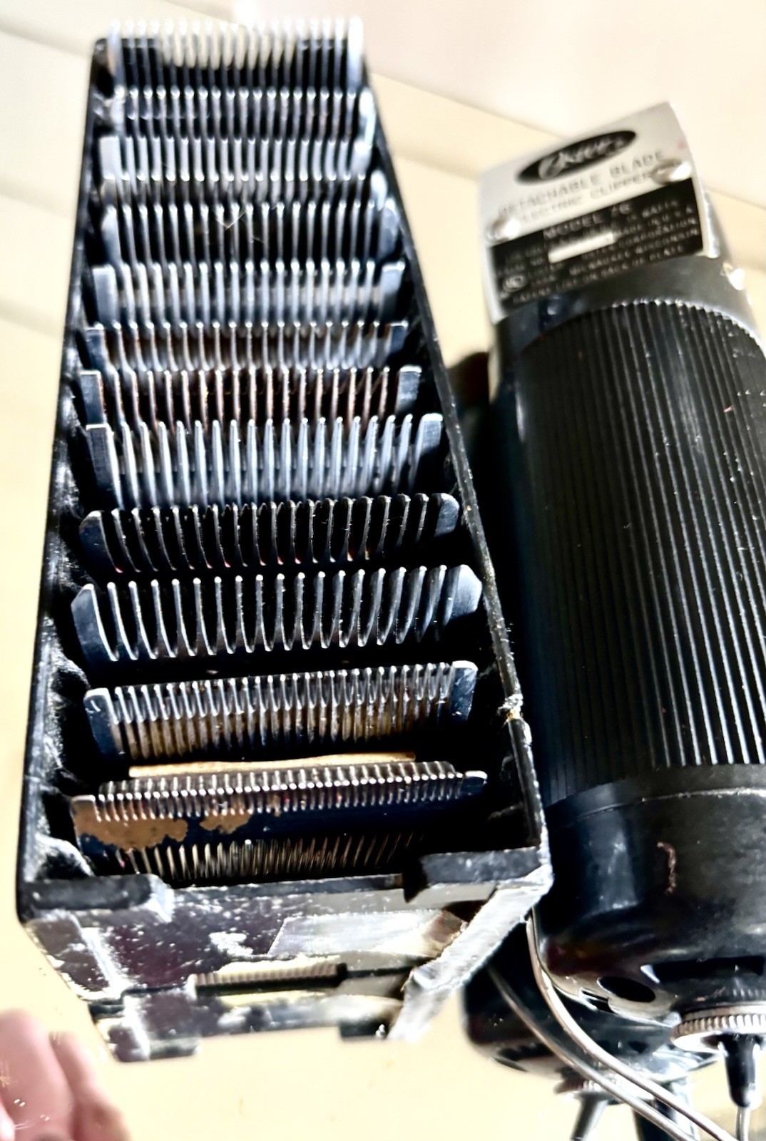 Barber Clippers Vintage Oster 76 Hair Clipper And 12 Oster Stainless Steel Blade