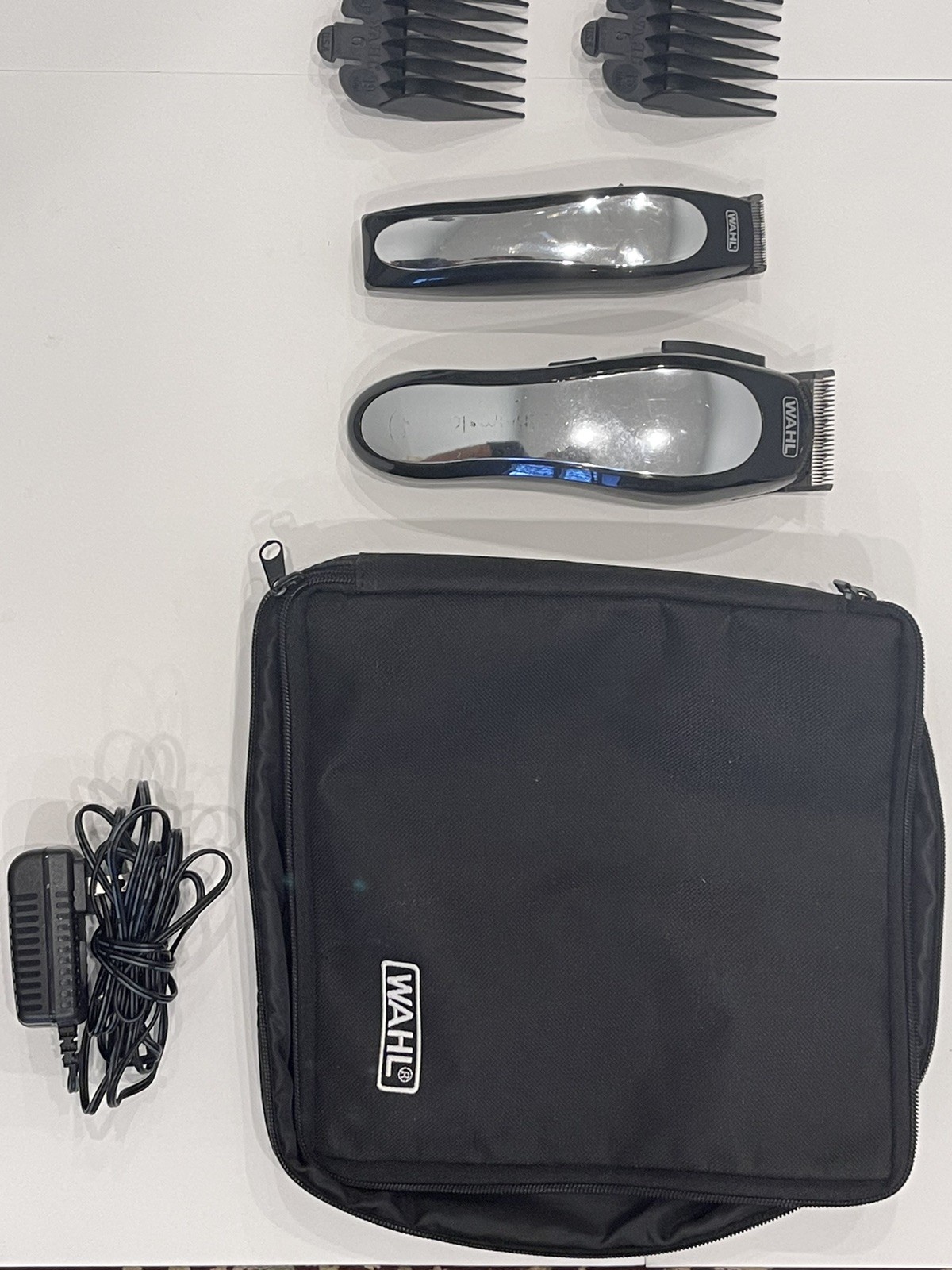 Huge Wahl Hair Clipper Trimmer Lot – 5 Clippers, Metal & Color Guards, Case Comb