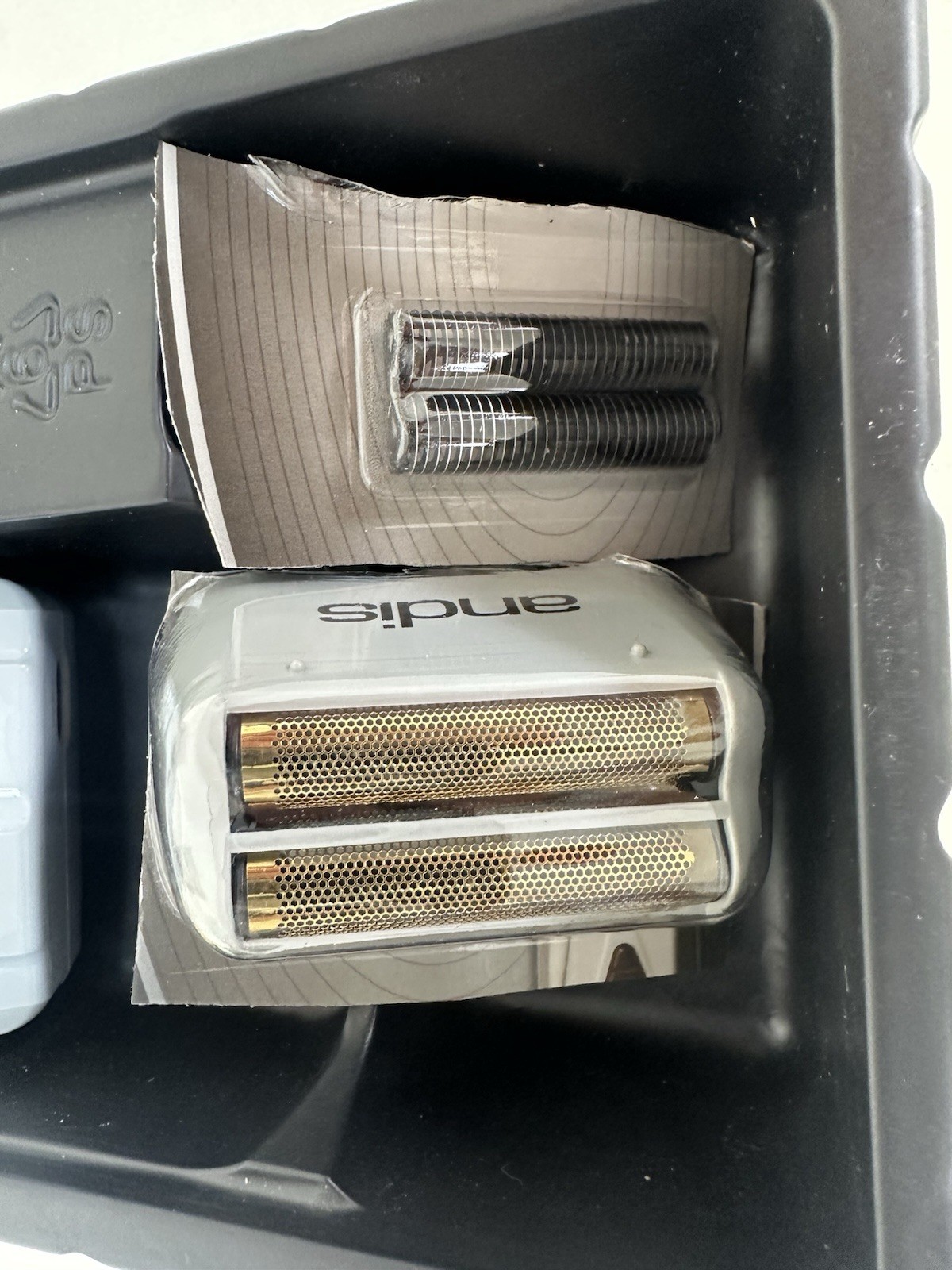 Andis ProFoil Lithium Titanium Foil Shaver Gray 17150 No Charger