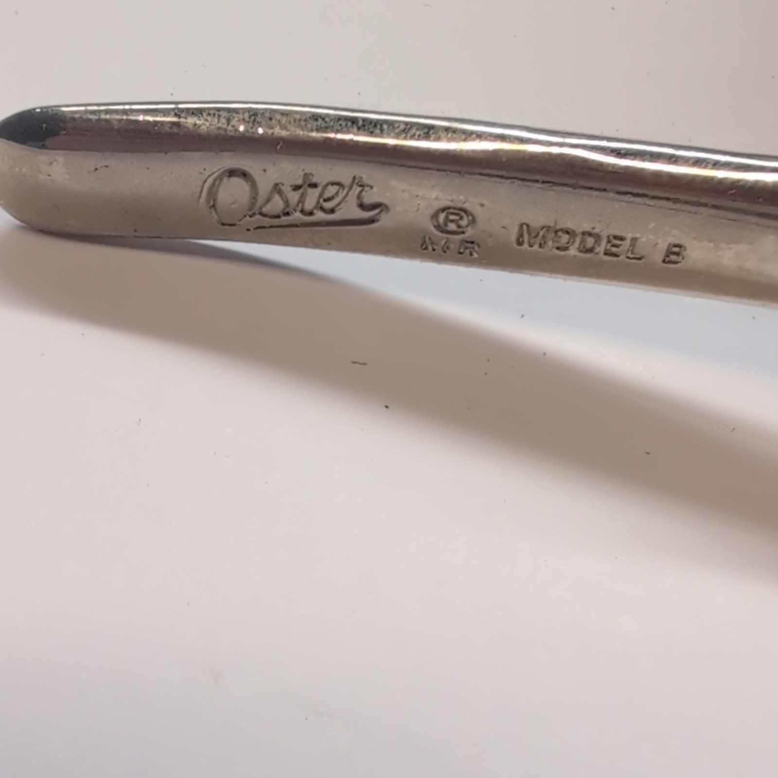 Oster 110 Manual Unisex Hair Clipper Silver #0 Square Blade Head w/ Box