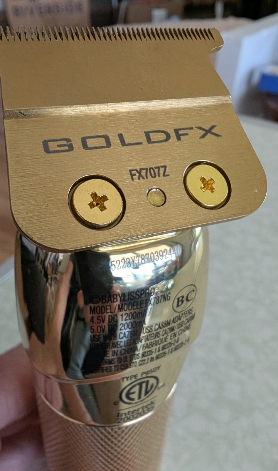 BaBylissPRO GOLDFX+ All-Metal Lithium Outlining Trimmer | FX787NG