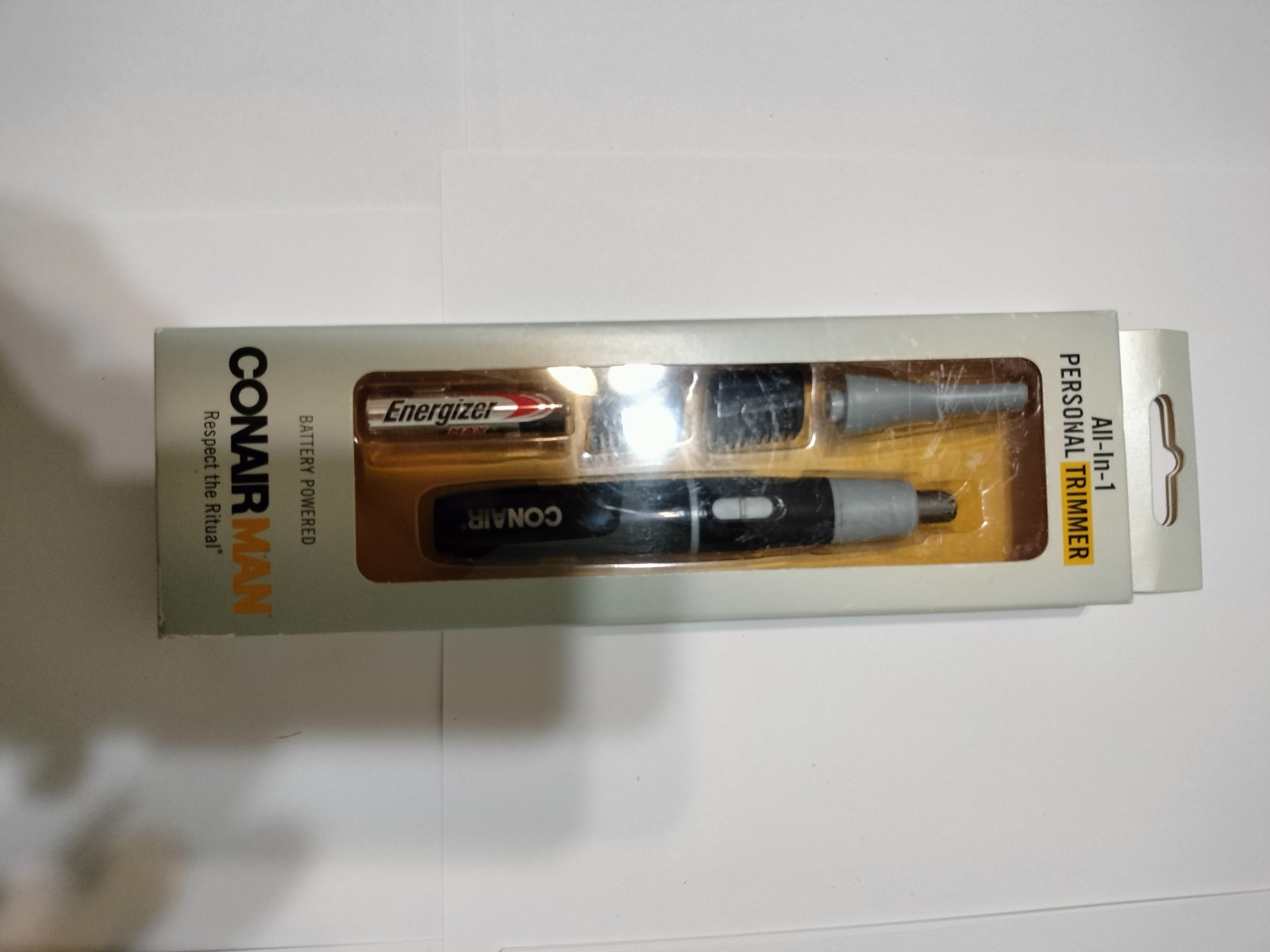 CONAIR MAN PERSONAL TRIMMER BATTERY POWERED NEW SEALED BOX PORTABLE TRAVEL CAMP.