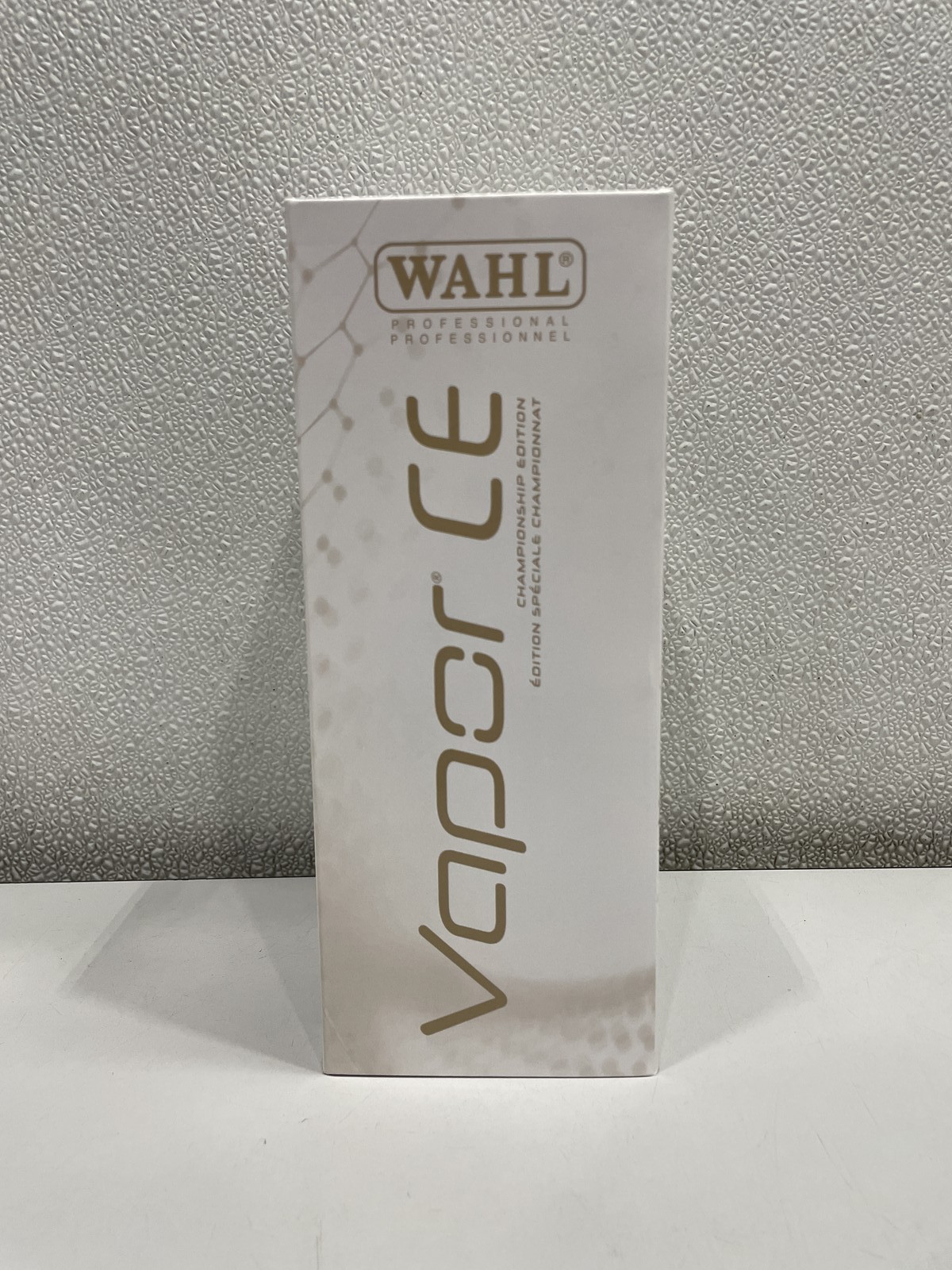 Wahl Professional 5 Star Vapor CE Cordless Clipper, White & Black