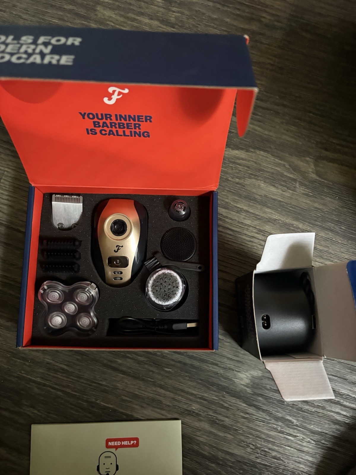 Free Bird Flex Shaving Kit for Men Electric Shaver and Beard Trimmer Charger