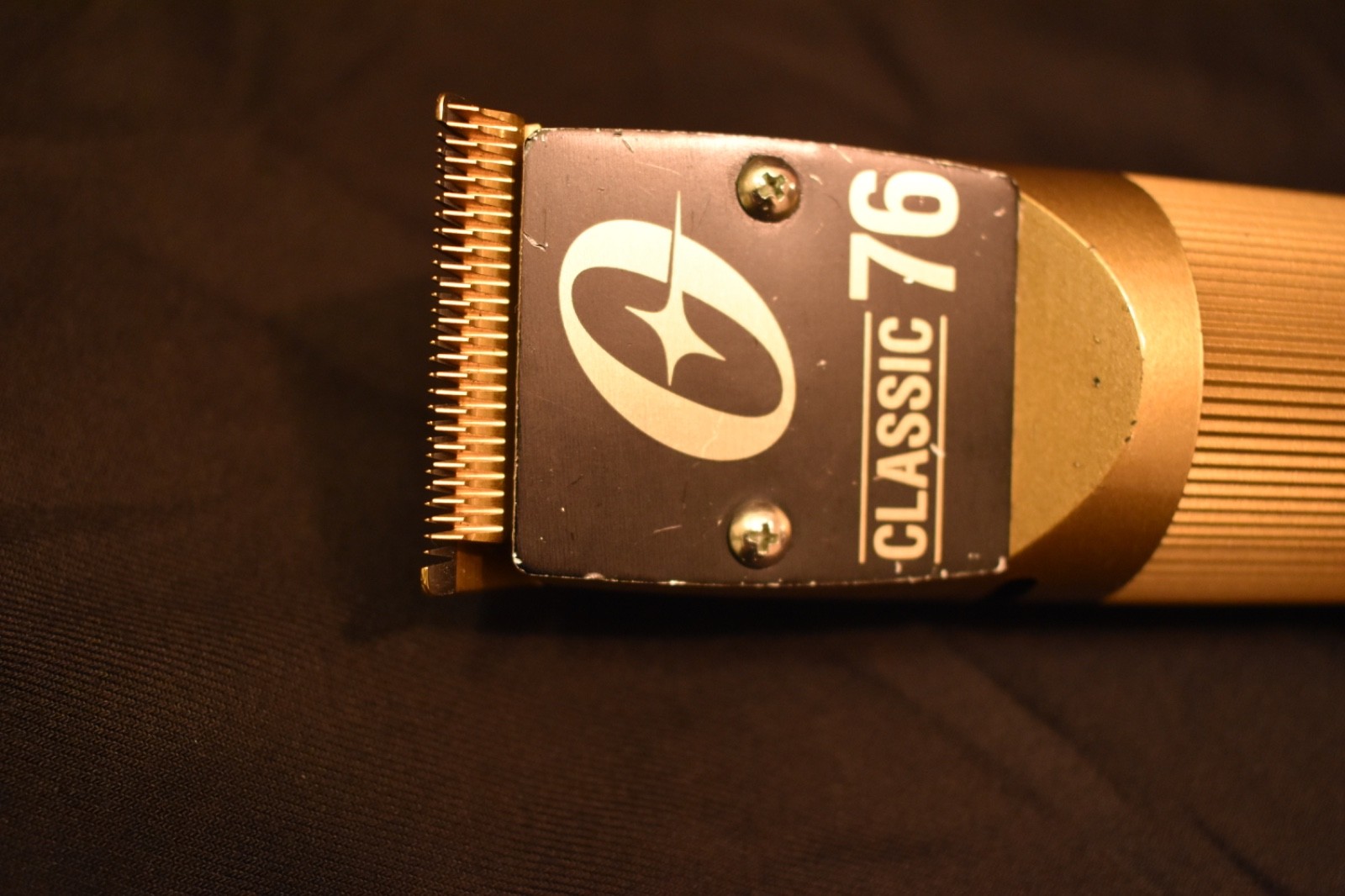 Oster Classic 76 Rose Gold Limited Edition with 3 extra blades – USED