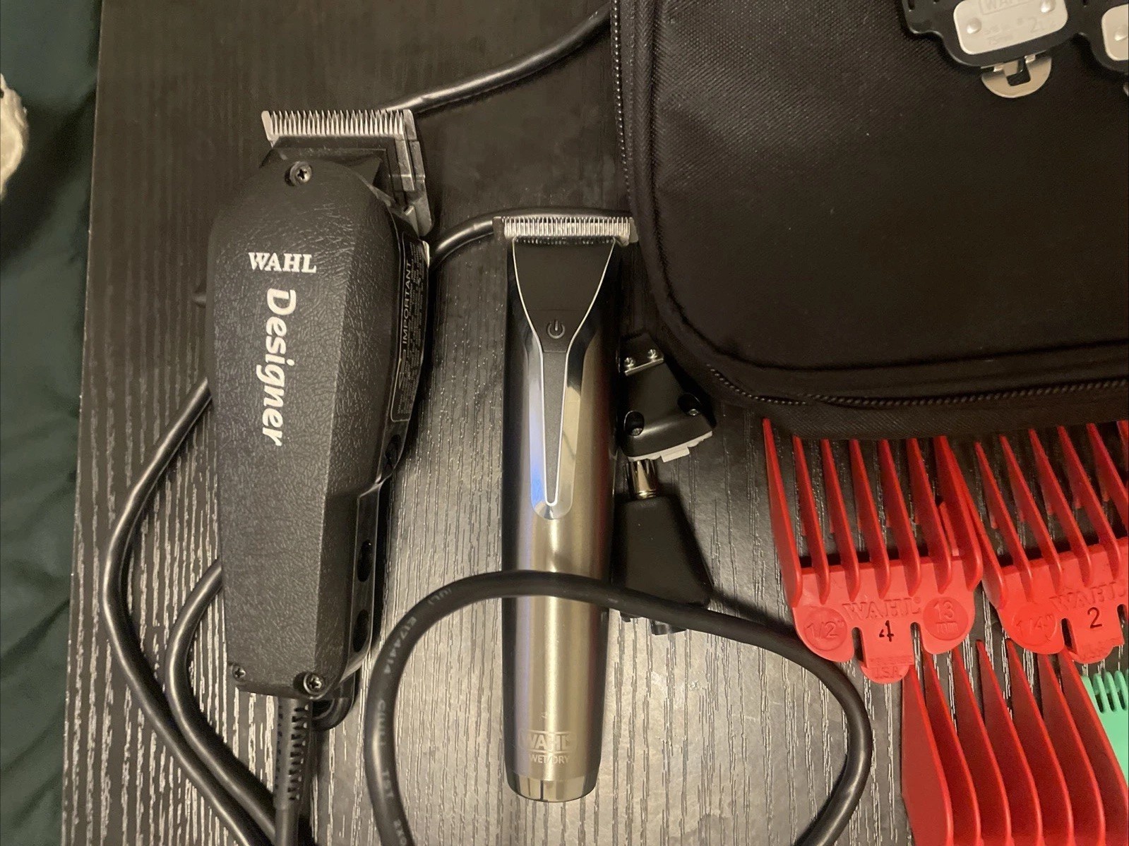 Wahl Designer Corded Clippers, Carry Case Wahl Stainless Steal Trimmers Chargers