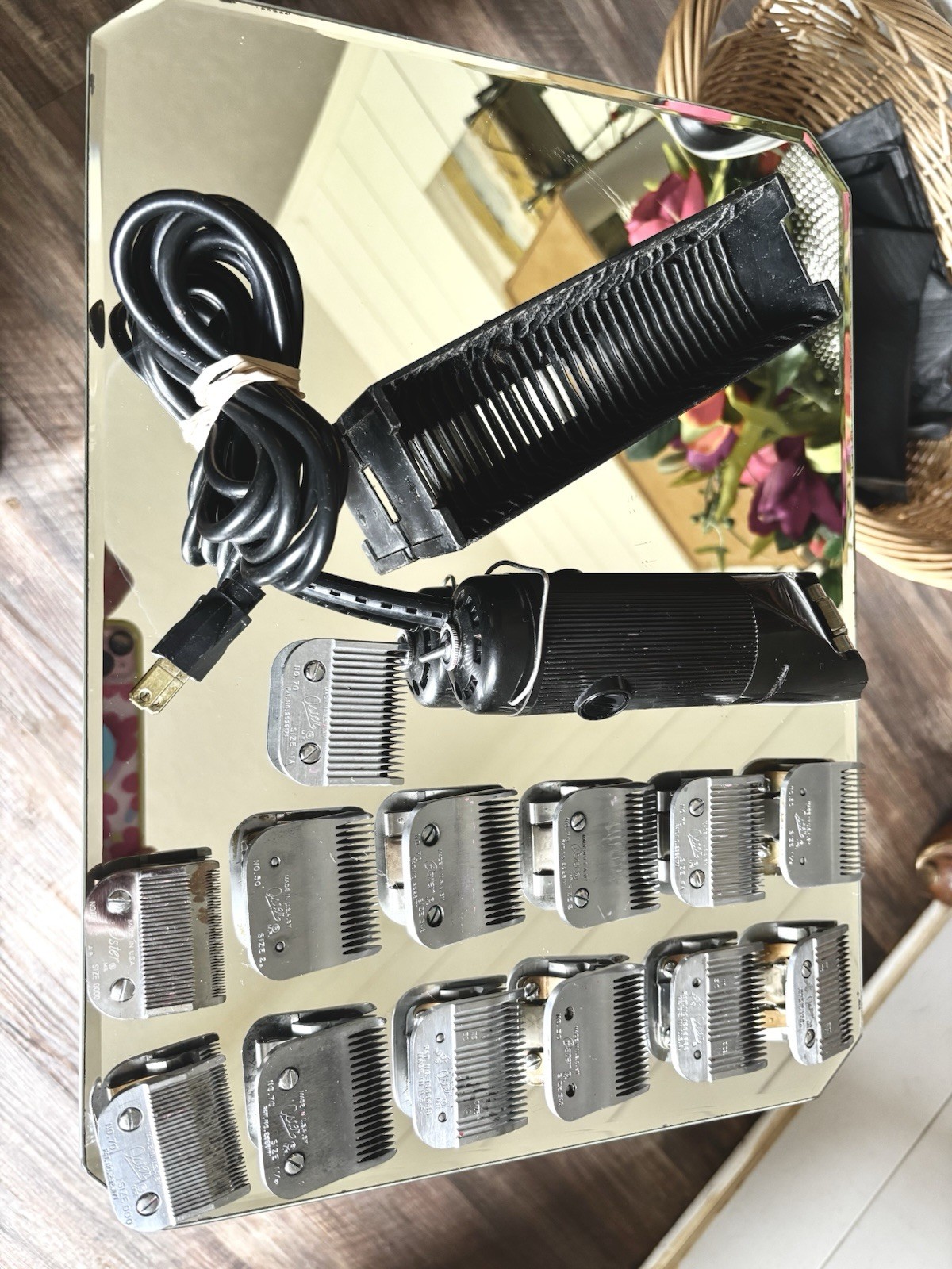 Barber Clippers Vintage Oster 76 Hair Clipper And 12 Oster Stainless Steel Blade