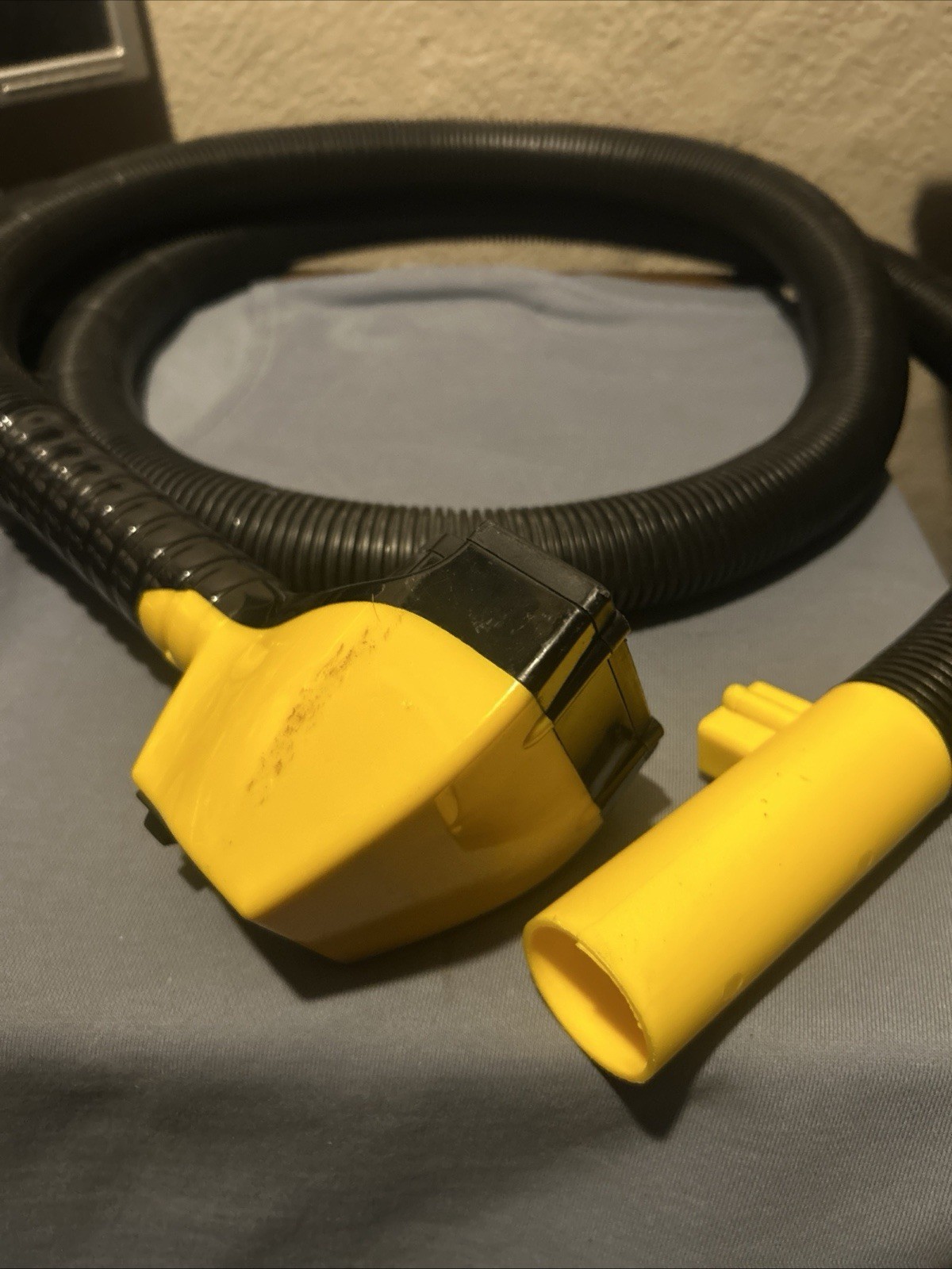 FLOWBEE Haircutting System POWER HEAD HOSE ONLY