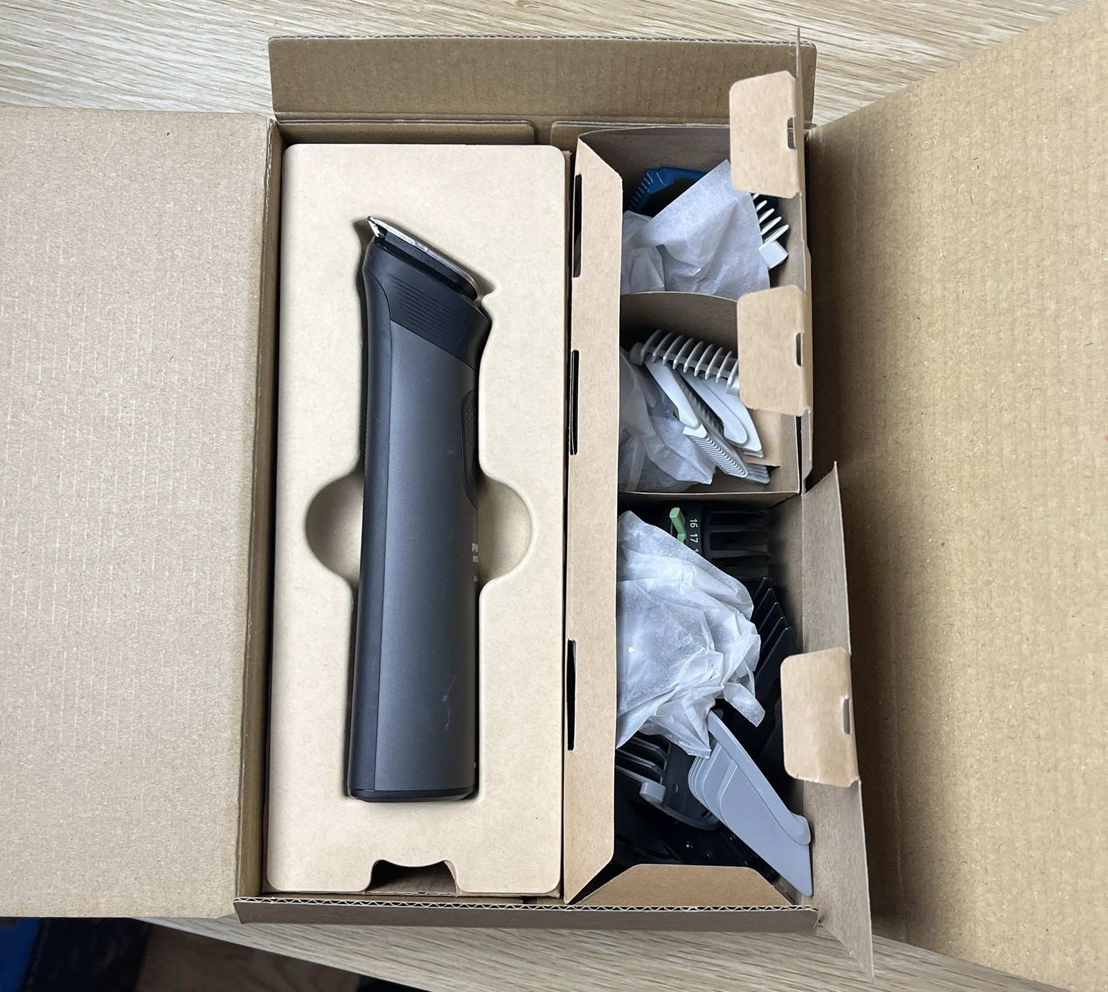 Philips Norelco Multigroom 9000 All-in-One Trimmer Head Face Body New, No Box