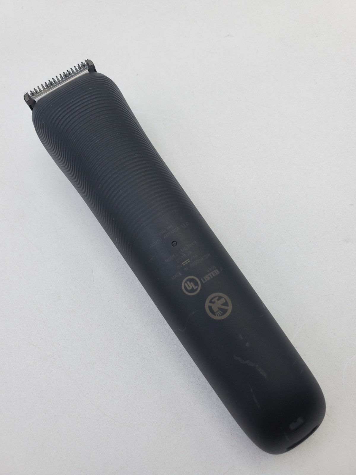 Philips Norelco All-in-One 3000 Series 13 in 1 Trimmer MG3919/50