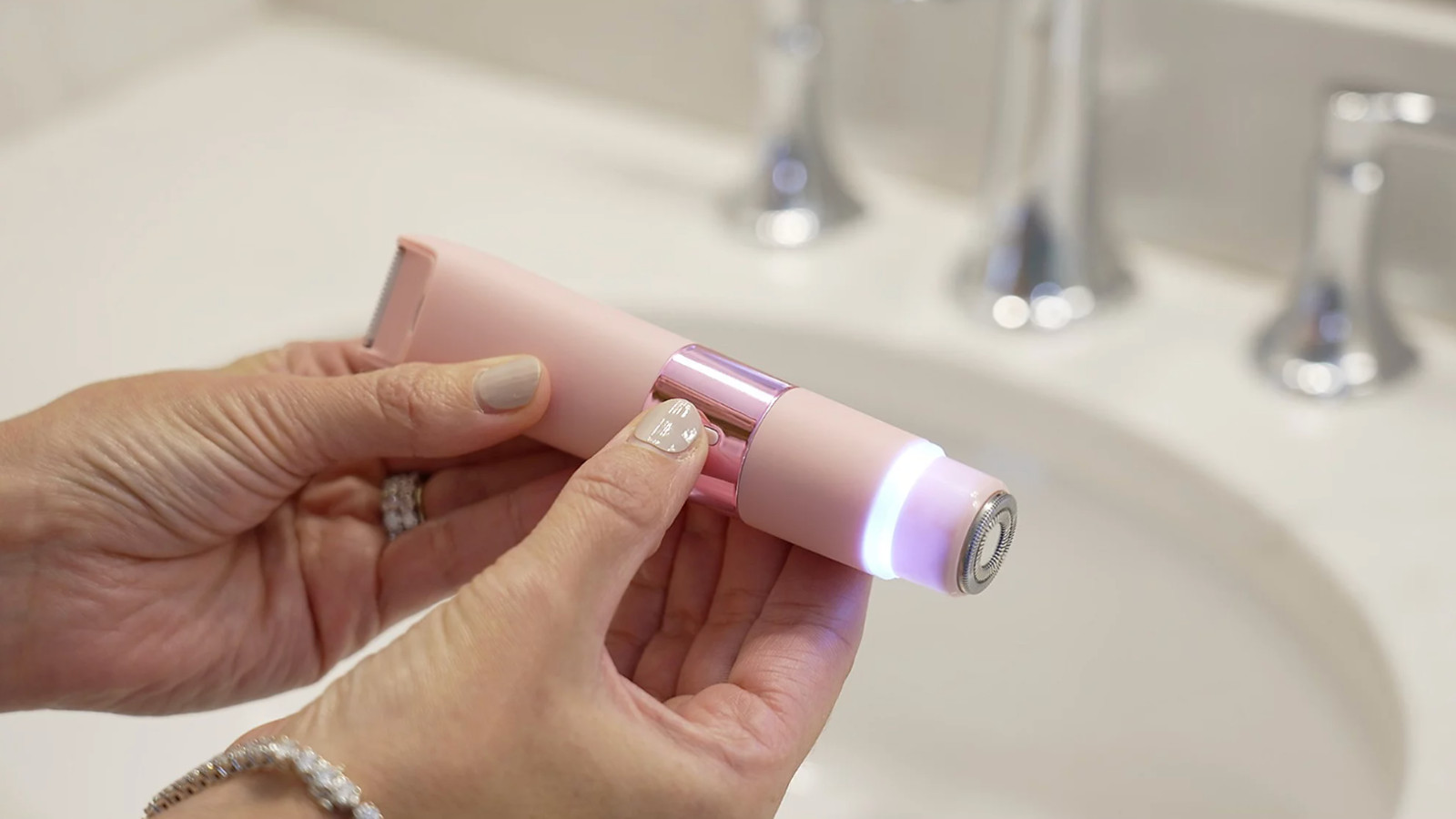 Blushly Dual-Ended Hair Trimmer for Face & Body – Pink