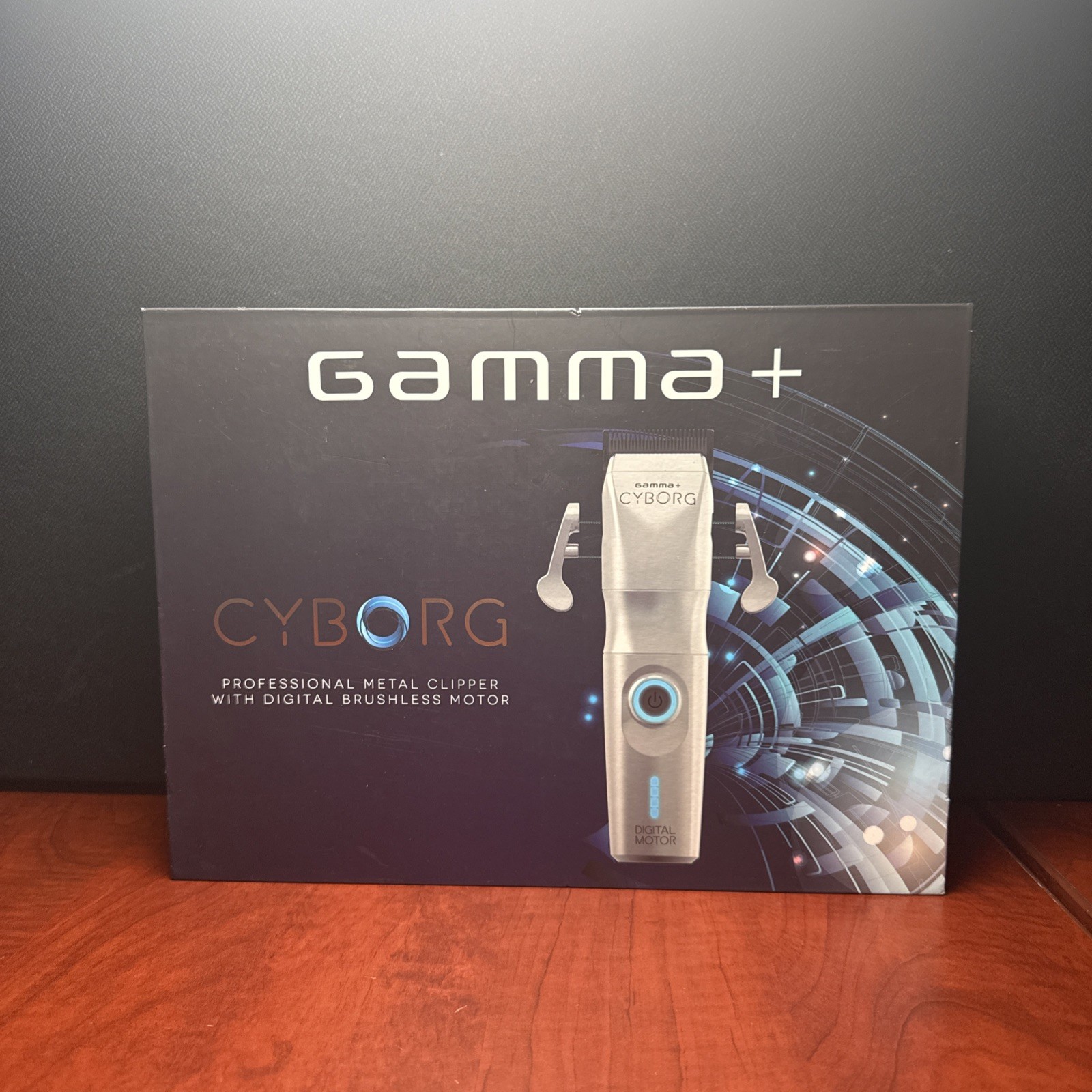 Gamma+ Cyborg Cordless Clipper with Digital Brushless Motor (GP604M) (1566) New