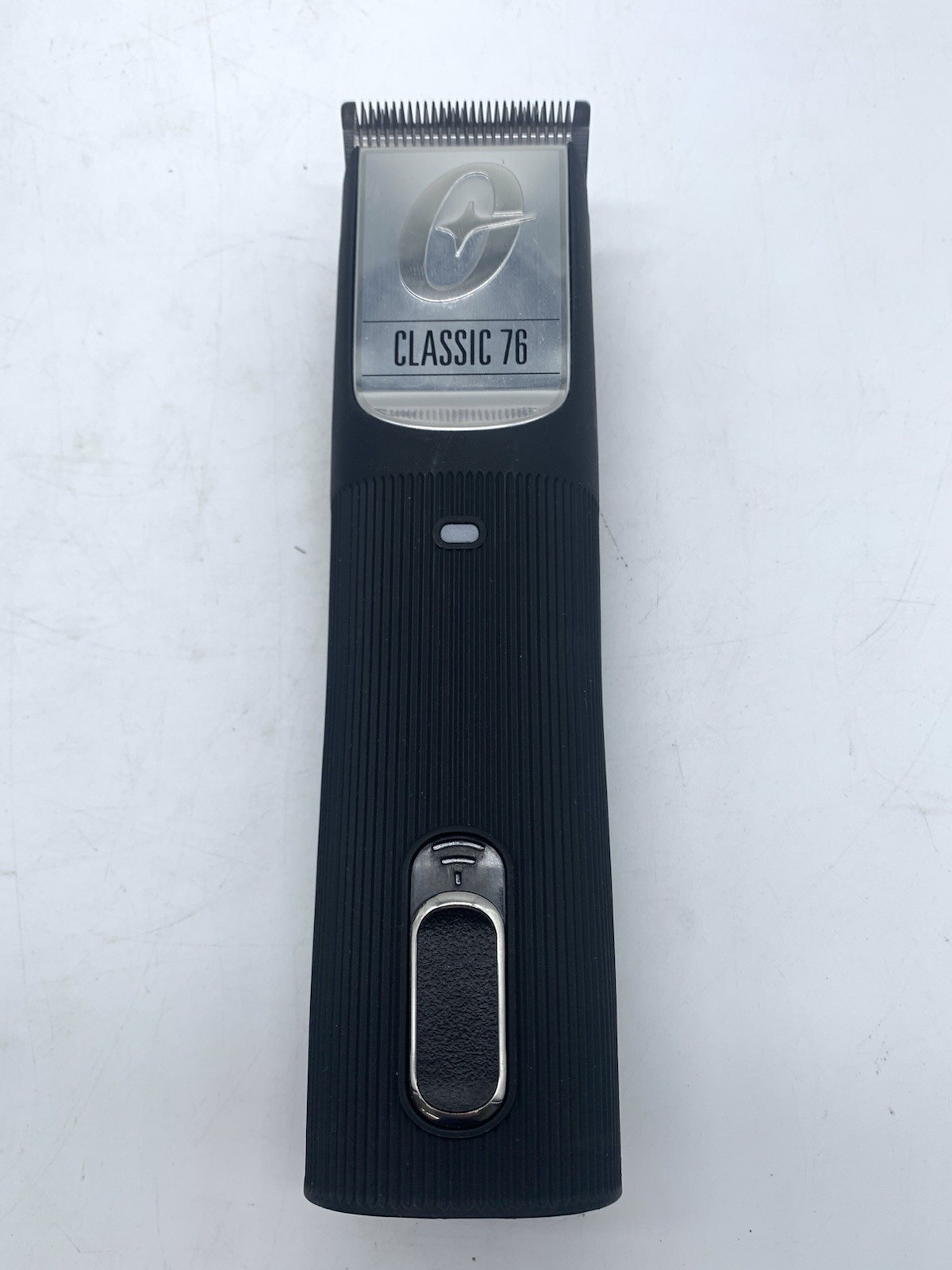 Oster Classic 76 Detachable Blade Cordless Clipper & Blade Black 156486