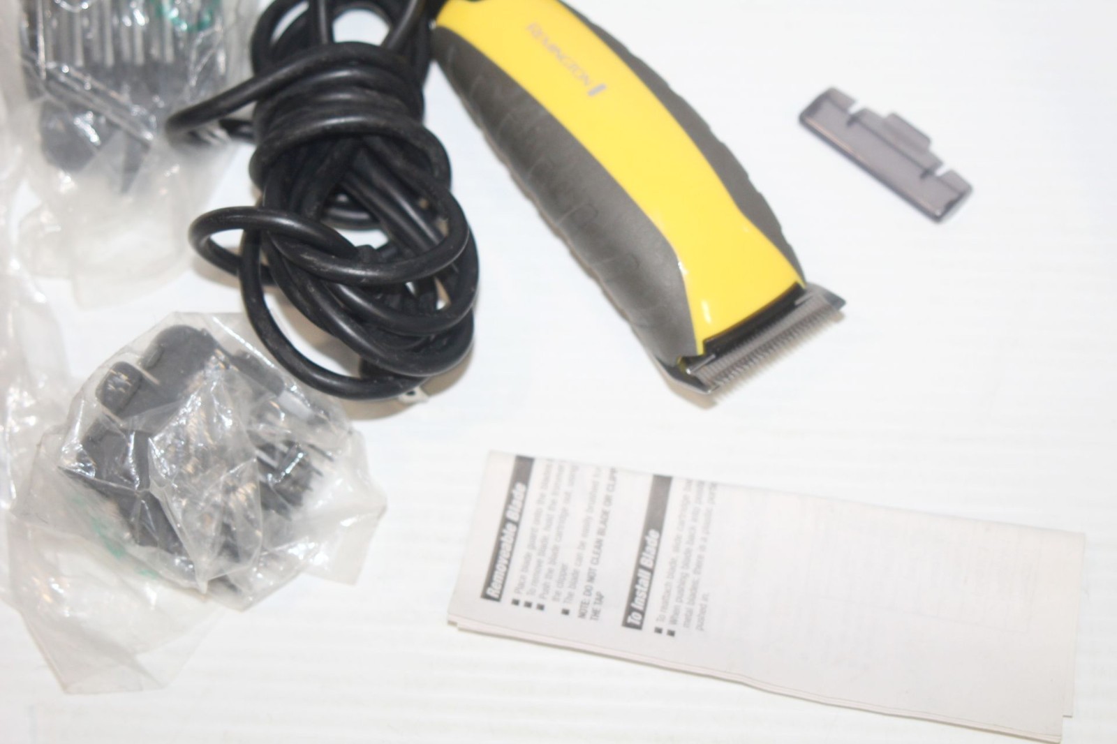 Remington Virtually Indestructible Barbershop Clipper HC5855 Haircut Kit + Acces