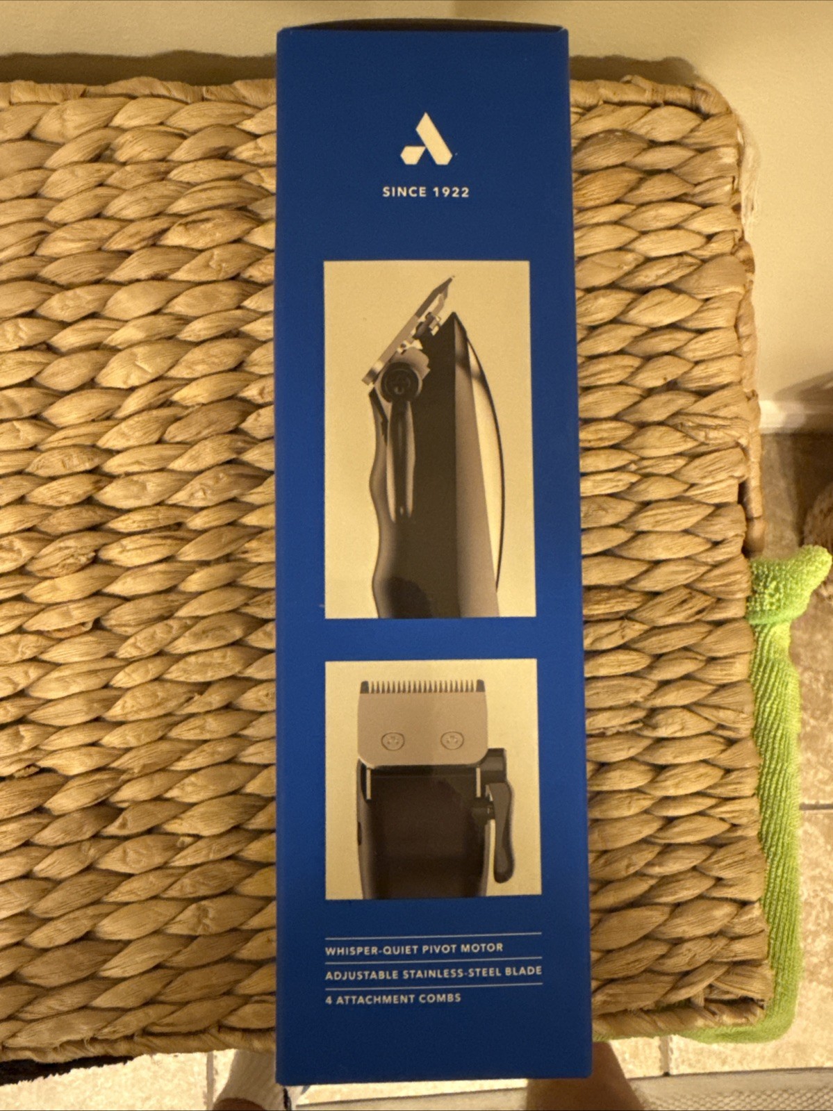 Andis Ultra Clip Adjustable Blade Home Haircut Kit – 10ct