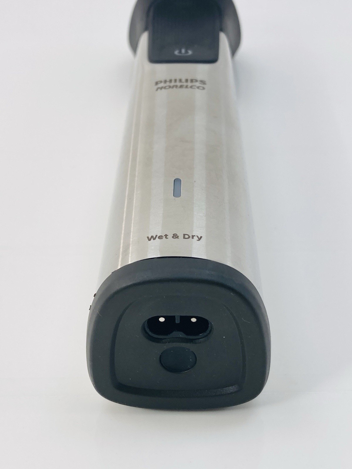 Philips Norelco MG9510/60 Multigroom 9000 21-in-1 Trimmer New Open Box