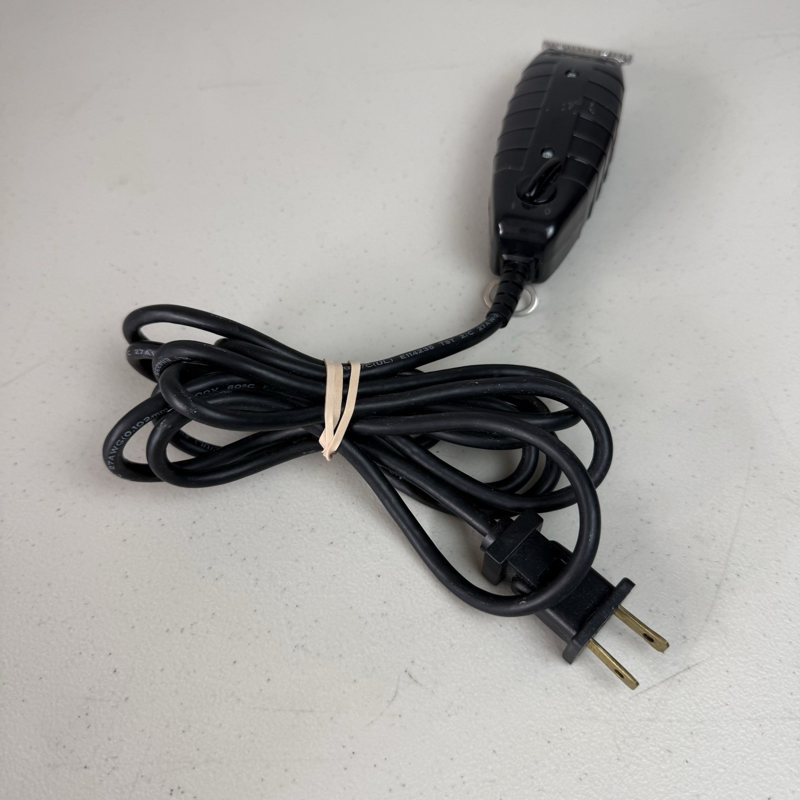 Andis T-Outliner Model G Professional T-Blade Trimmer Corded
