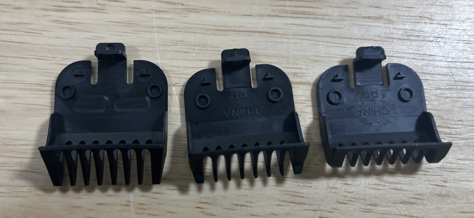 OEM Wahl Trimmer Beard Guide Comb Set – 1/16 – 1/8 – 3/16 – 9818 – 9864 – 59300