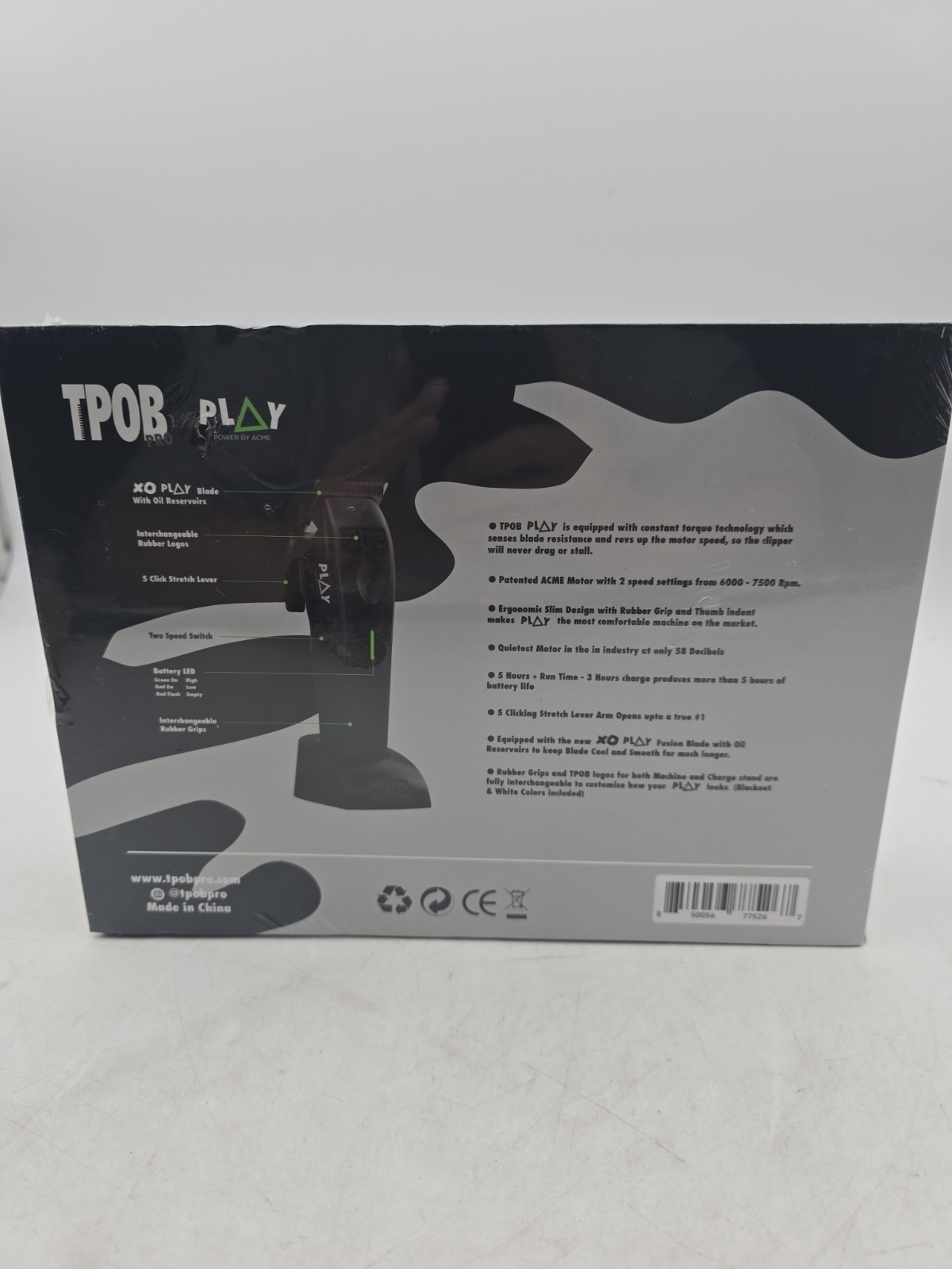 TPOB PLAY CLIPPERS BLACK WITH EXTRA WHITE GRIPS, CHARGING STAND AND GUARDS
