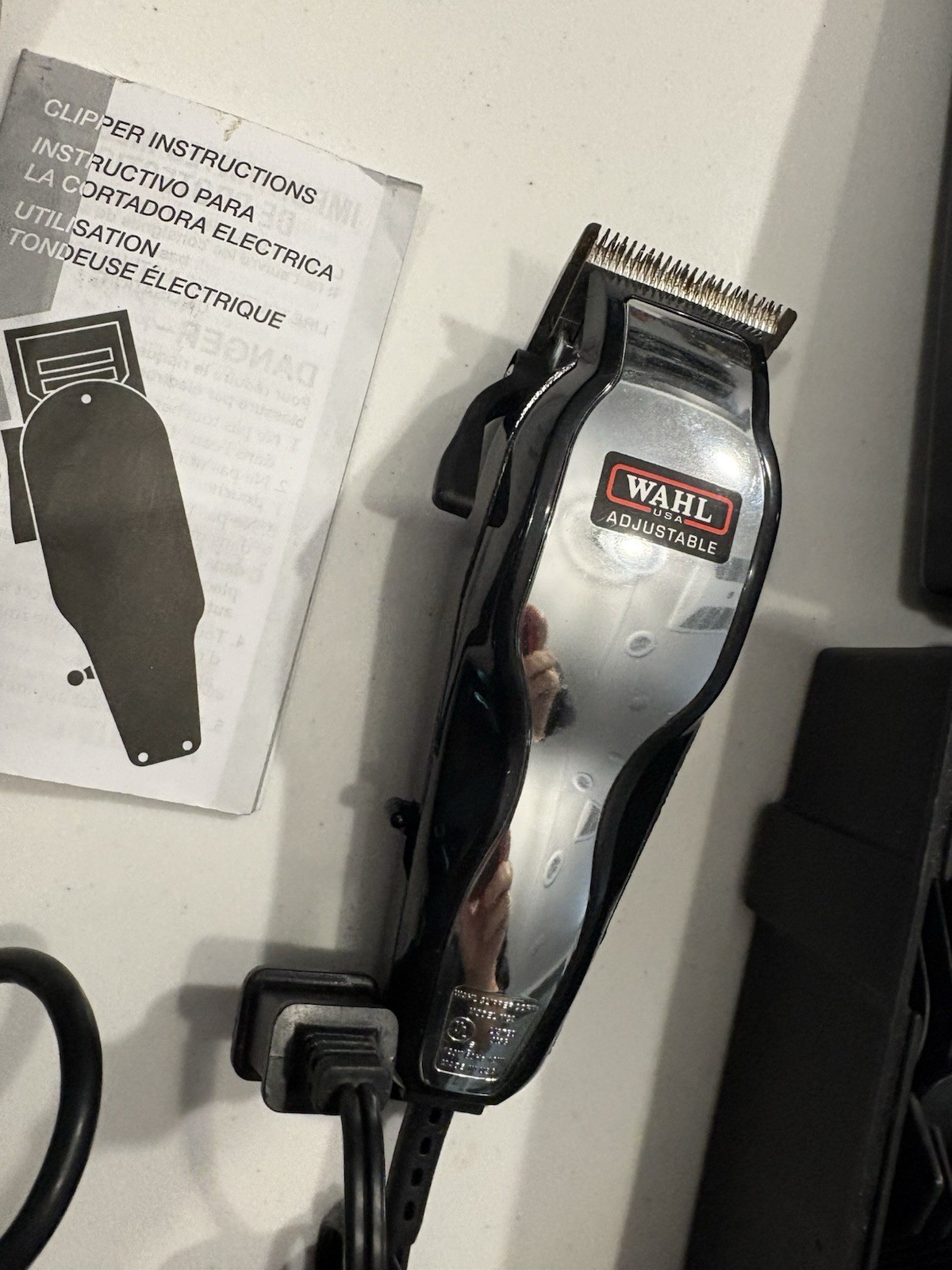 Lot 2 WAHL Electric Clippers Trimmers (Models: Designor & Bullet ) & Accessories