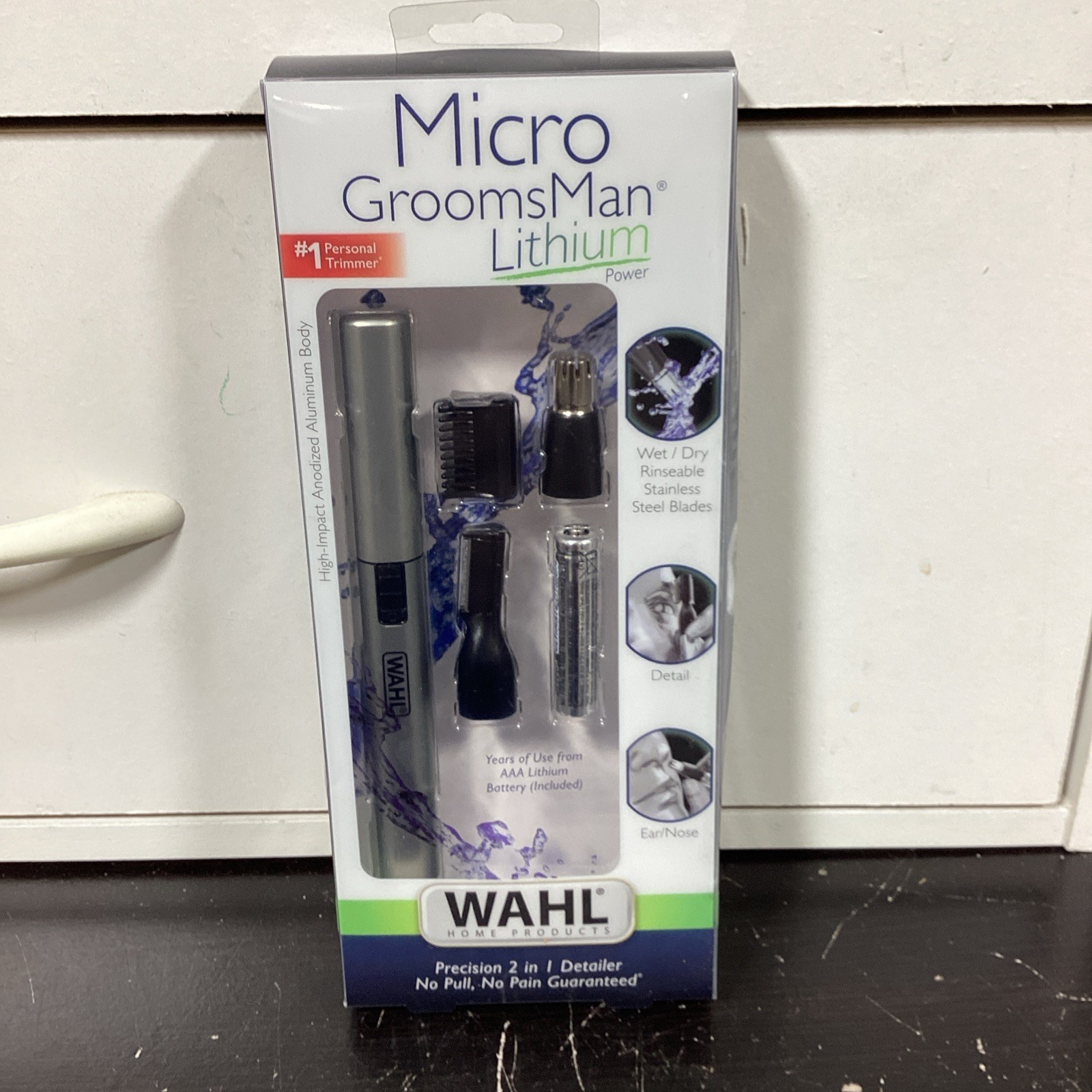 Wahl Micro GroomsMan 5640-1001N Lithium 2 in 1 Trimmer Kit Silver Nose Ear Neck