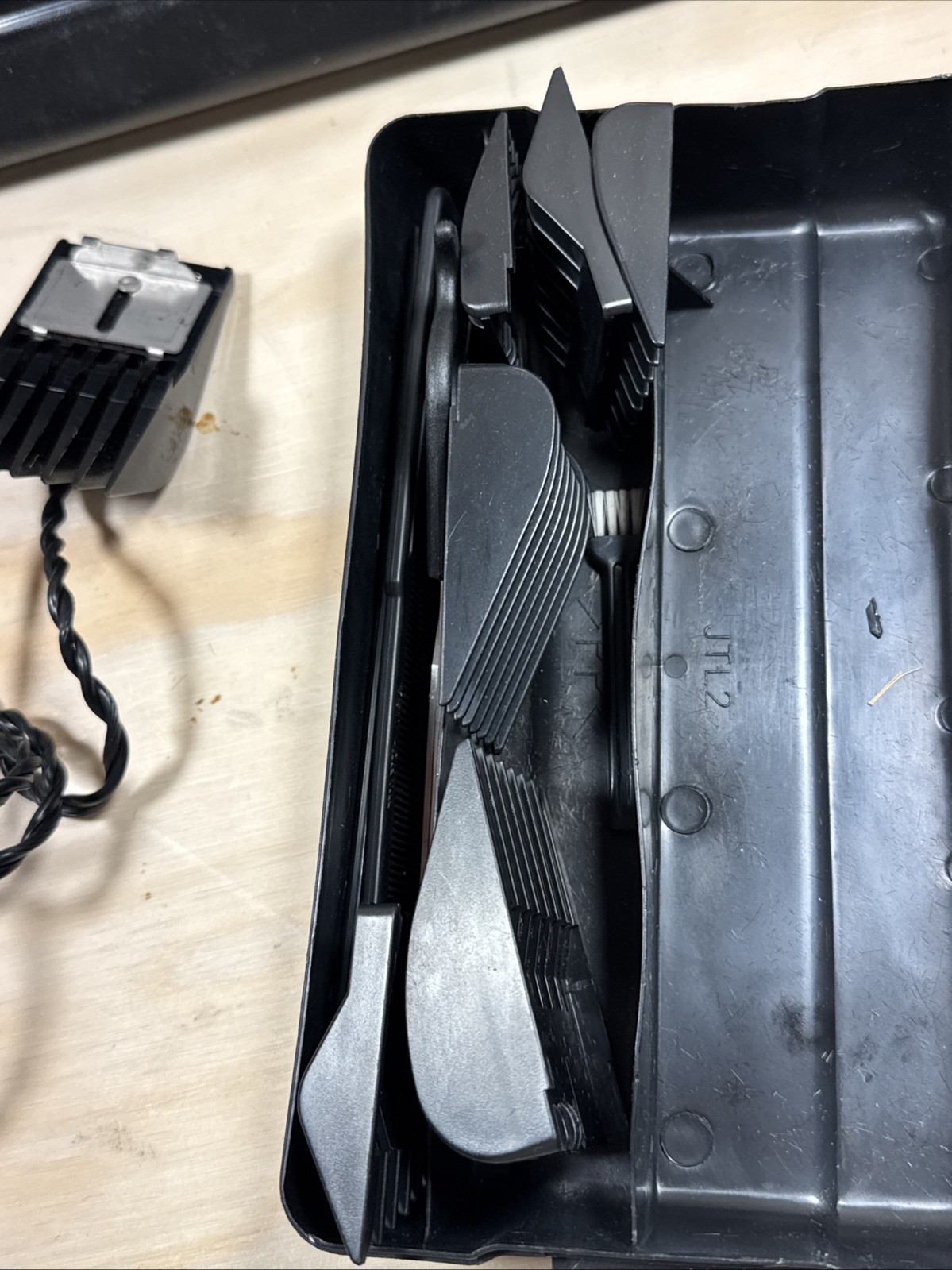 Remington Precision Hair Clipper Trimmer SET- HC-8017B With Case
