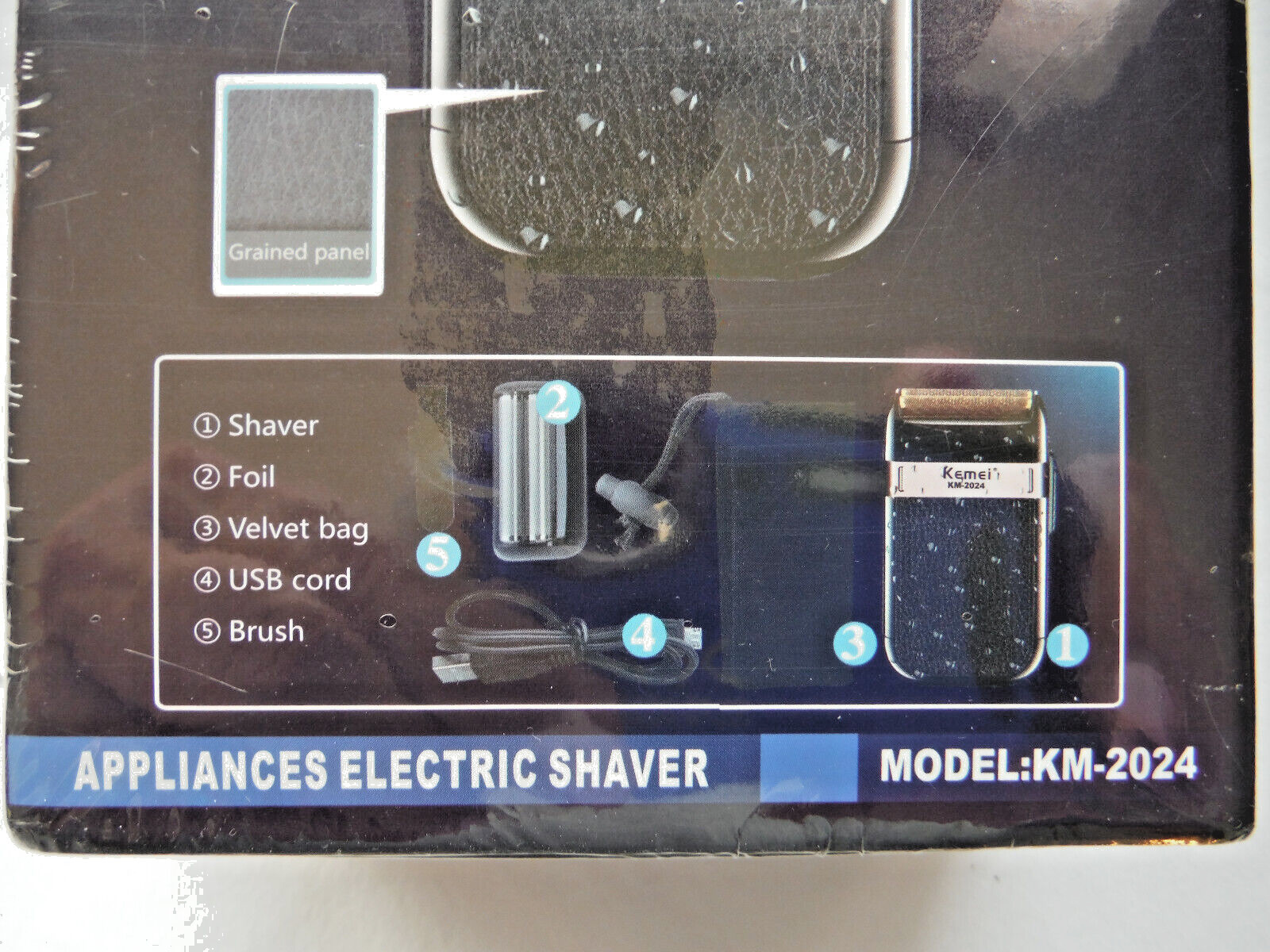 Kemei KM-2024 Men Electric Shaver Cordless Shaver Razor Rechargeable Dry Wet Use
