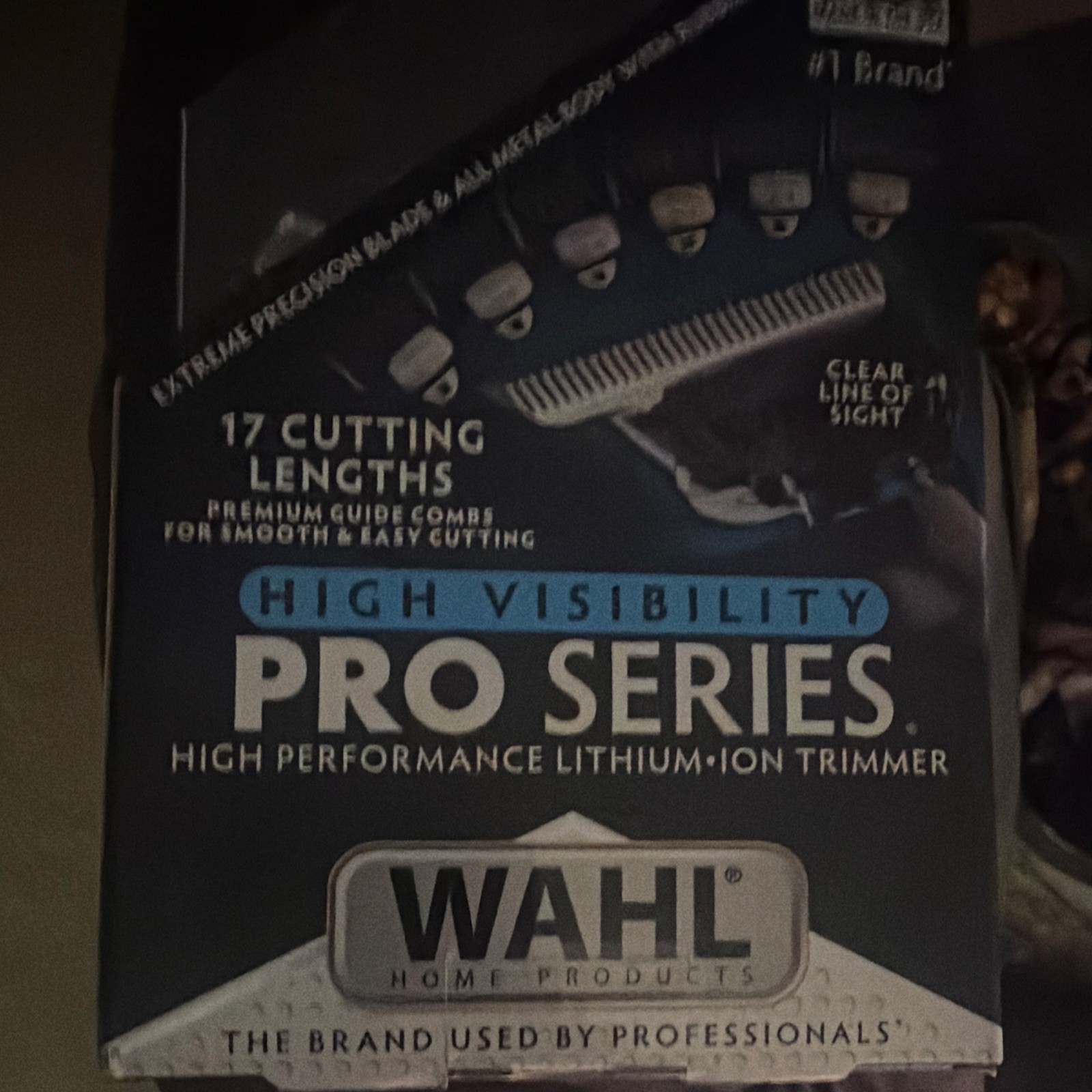 Wahl High Visibility Pro Series Lithium-Ion Trimmer 3 Heads 17 Lengths Nose/Ear