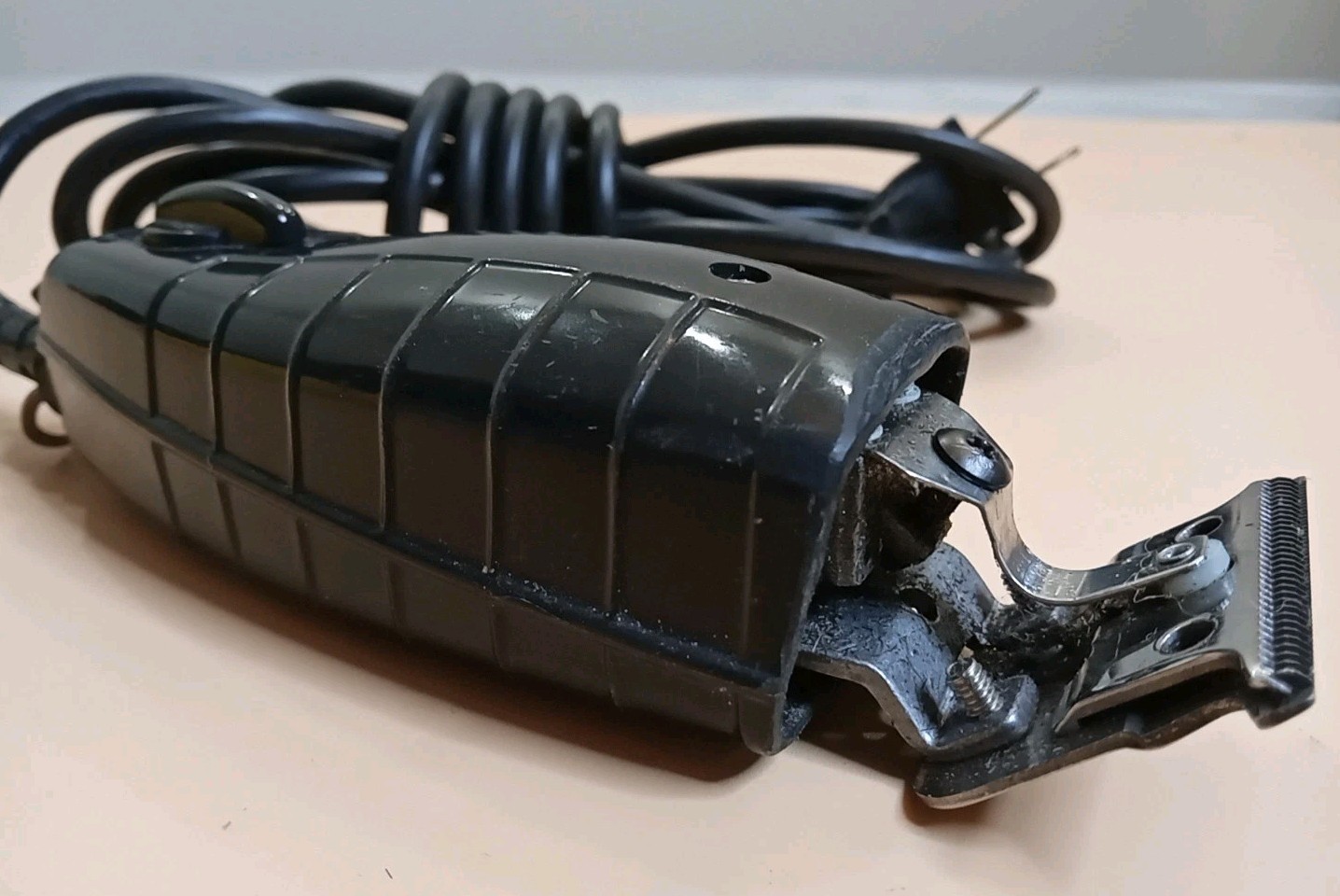 🤩 Andis T-Outliner Trimmer – Black Model G, Works, Corded