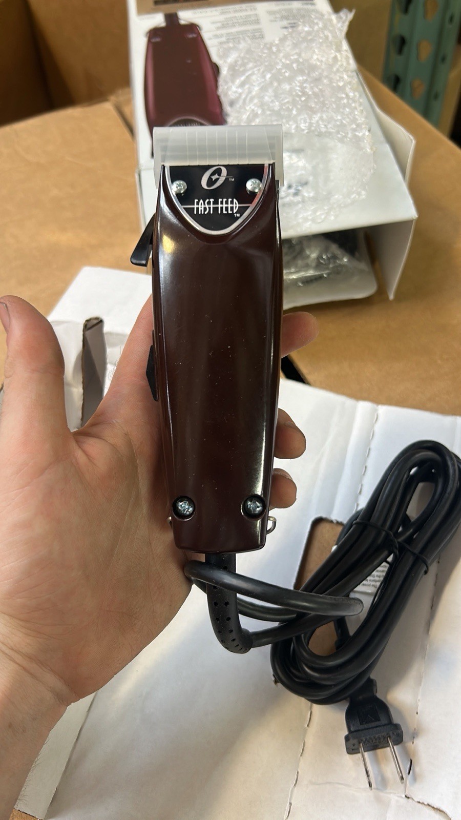 Oster Fast Feed Adjustable Pivot Motor Clipper Professional-Grade – Used
