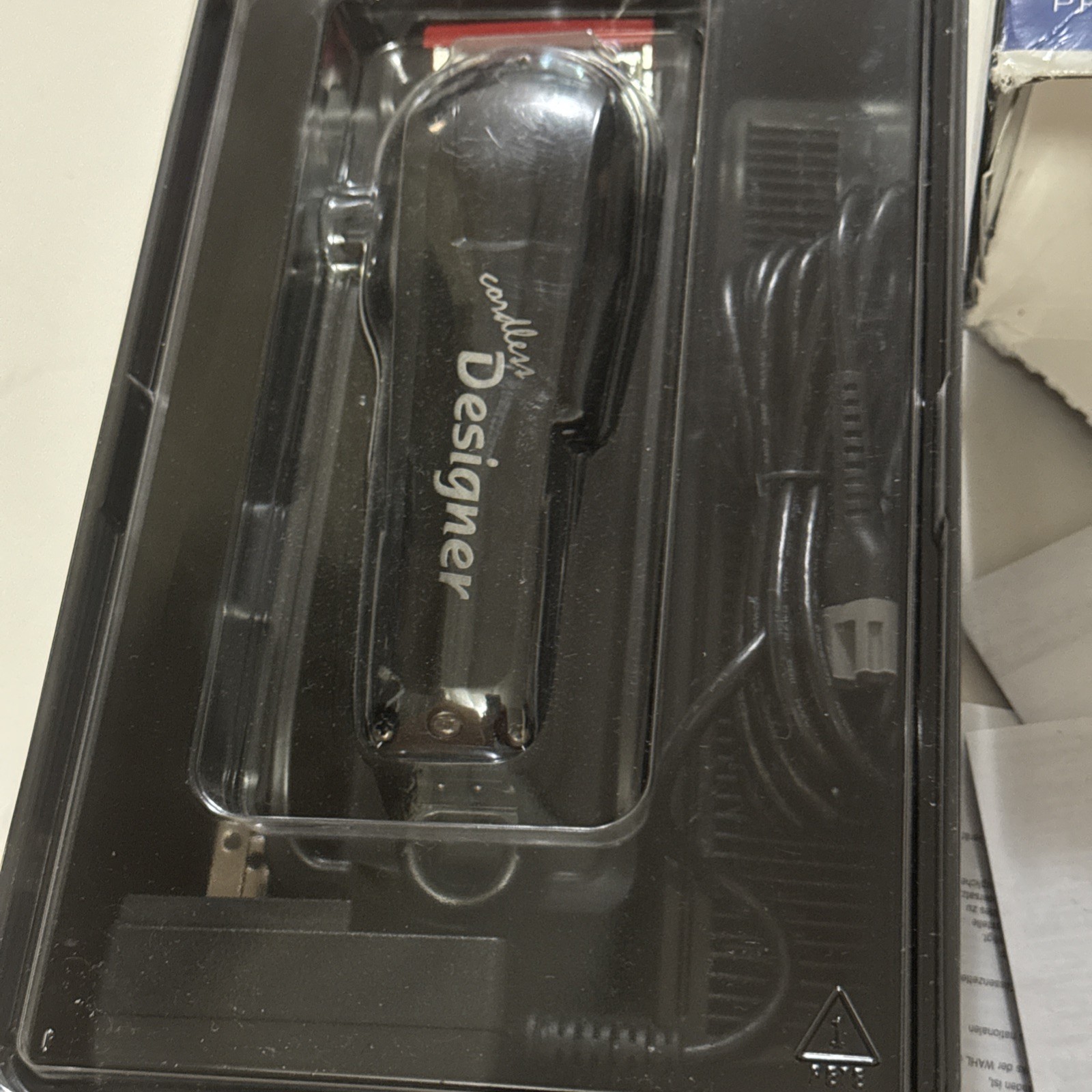 WAHL Professional Cordless Designer Clipper with 90+ Minute Run Time 8591 -BLACK