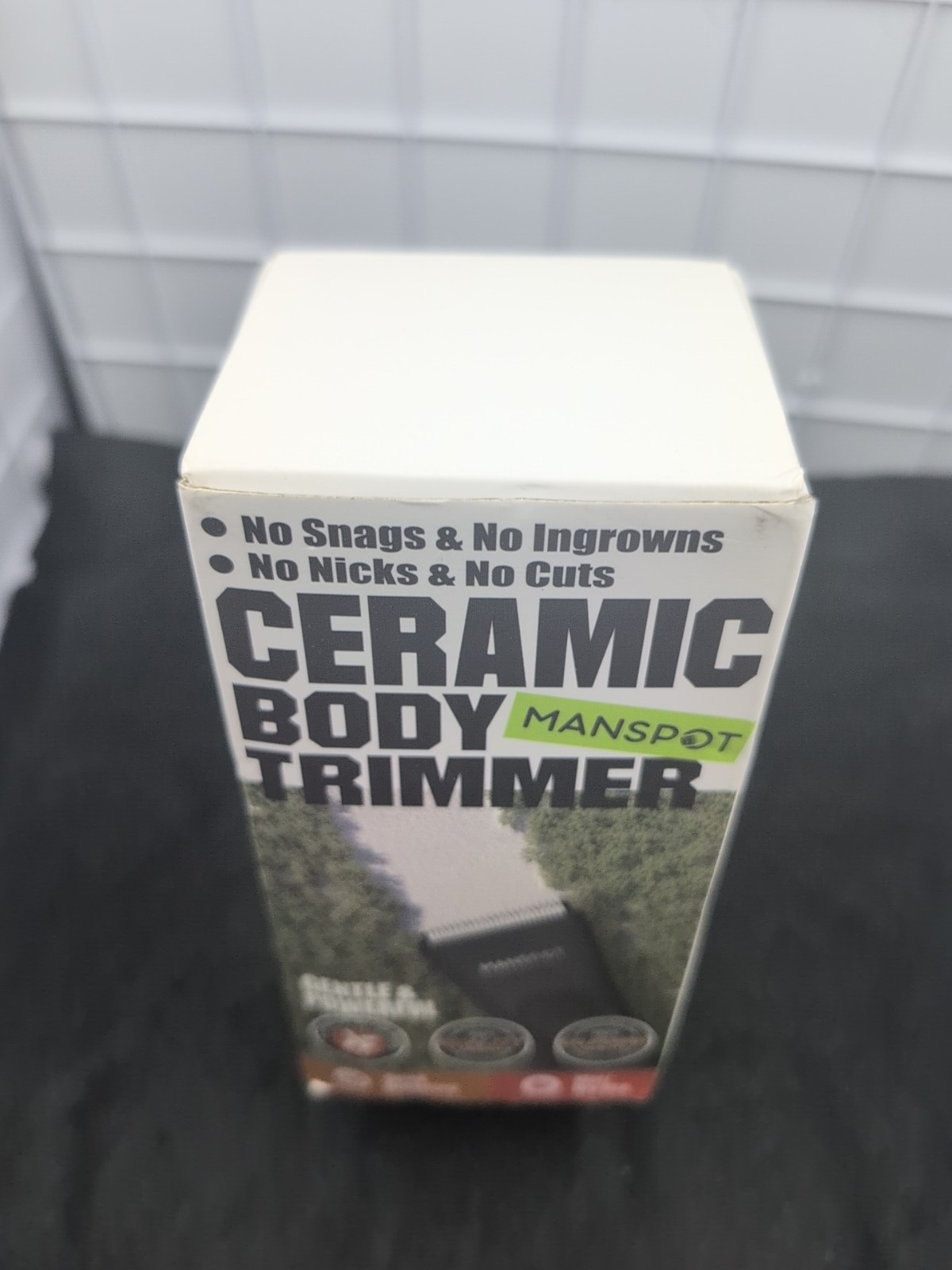 Ceramic Rechargeable body hair trimmer NIB Blue Color Brand New