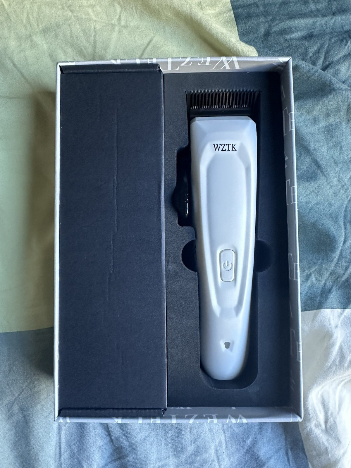 WezTecK Hair Clipper Opens from a 0-2 White