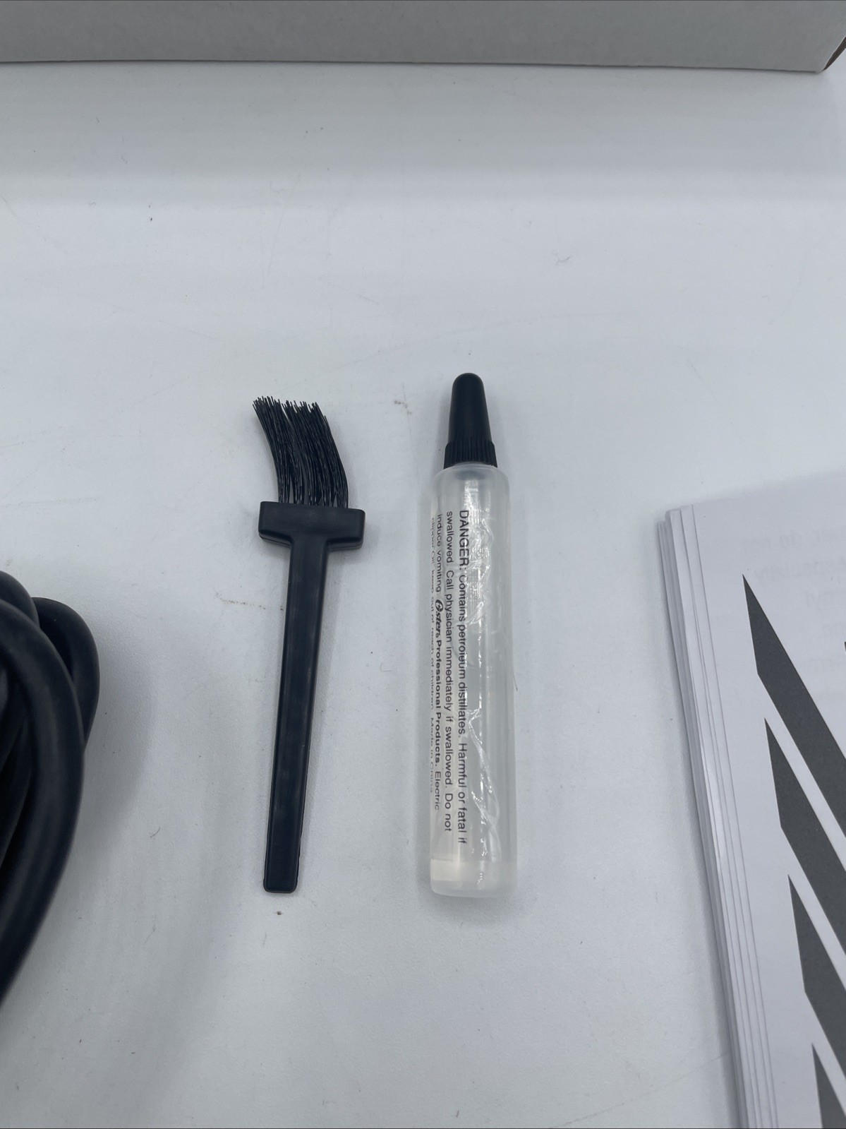 Oster 76988 Baby Teqie Clipper/Trimmer With Guards Free Shipping NEW