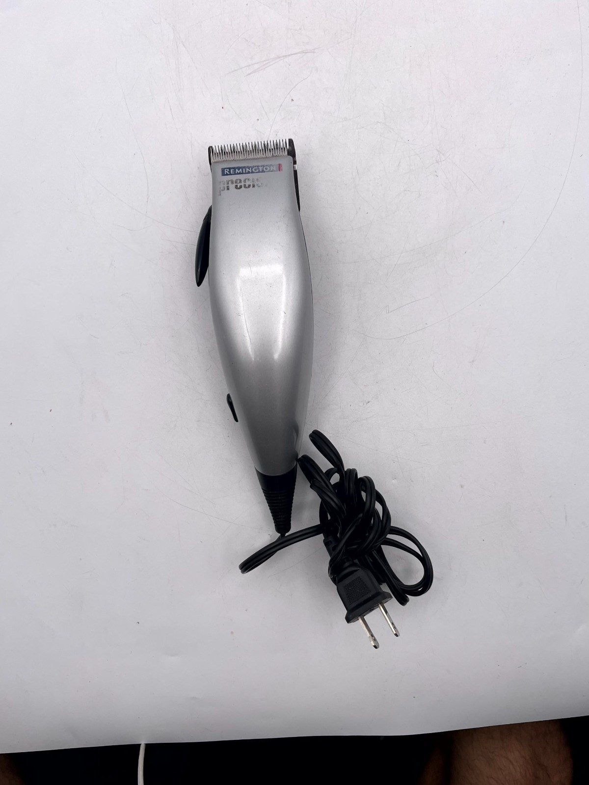 Remington HC-8017 Precision Hair Clipper Trimmer Silver Corded 120 VAC 6.6 Watts