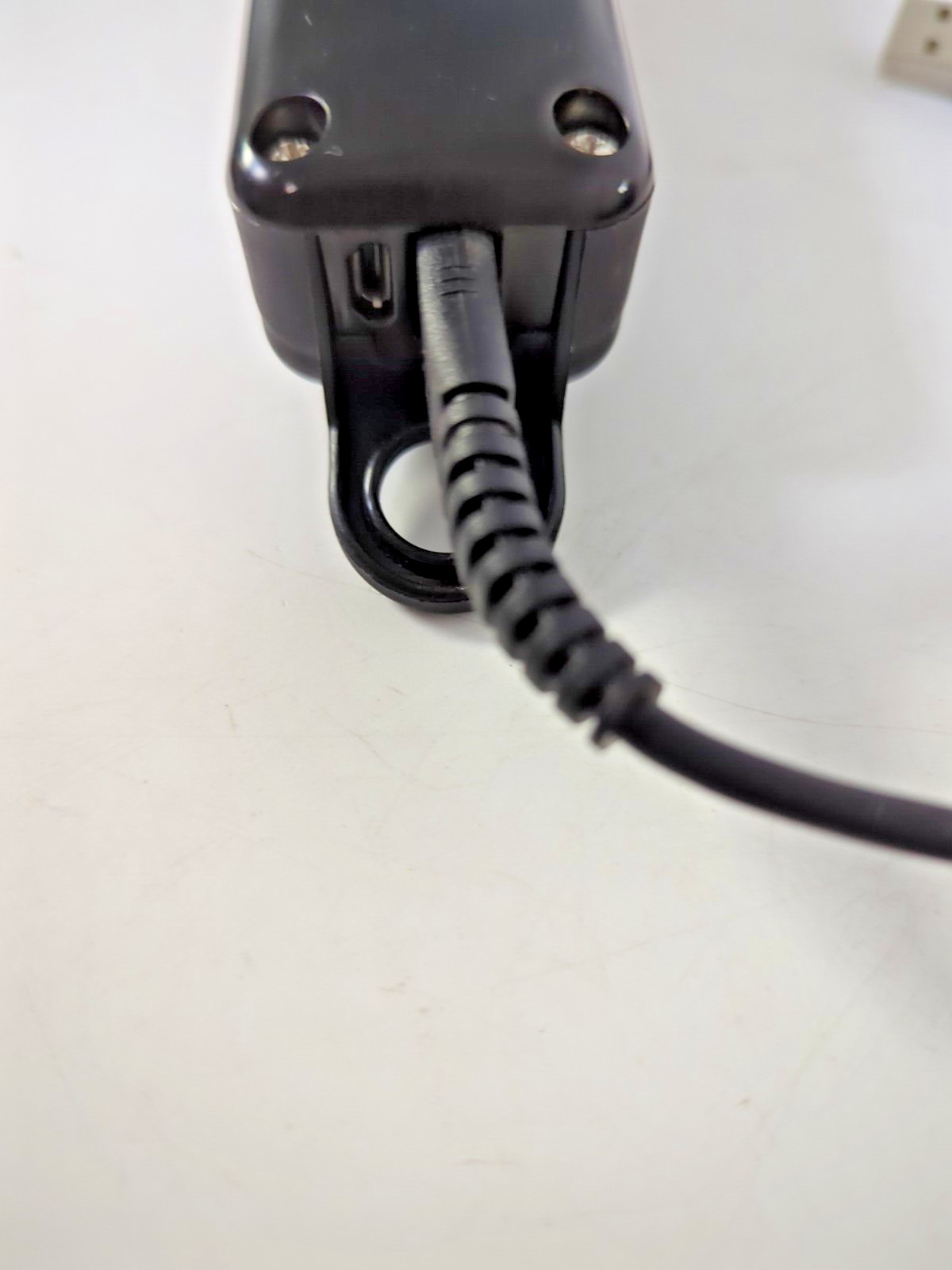 SC SCAP PROTEGE 5V 6W BLACK
