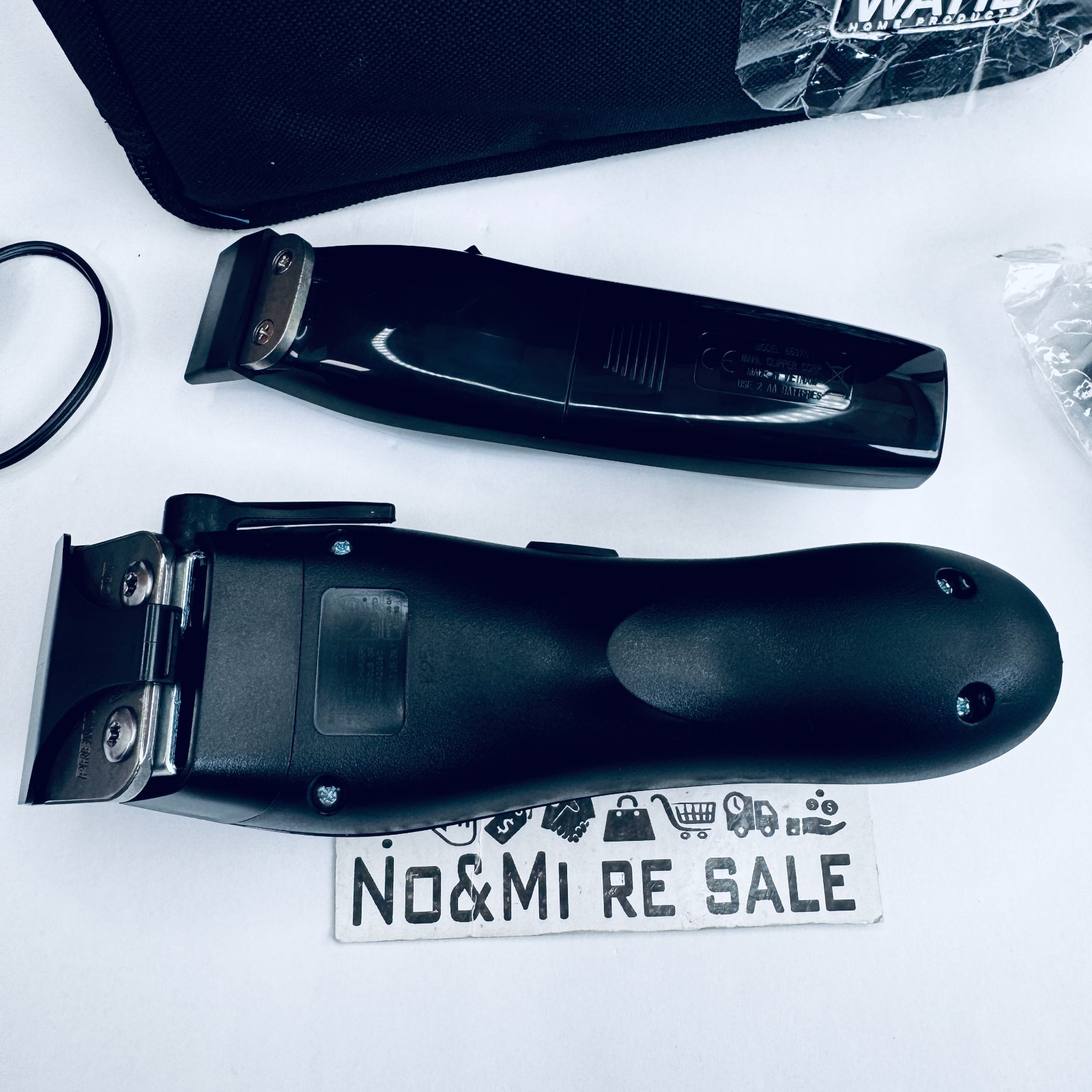 Wahl Clipper Lithium Ion Cordless Haircutting & Trimming Combo Kit. 79600