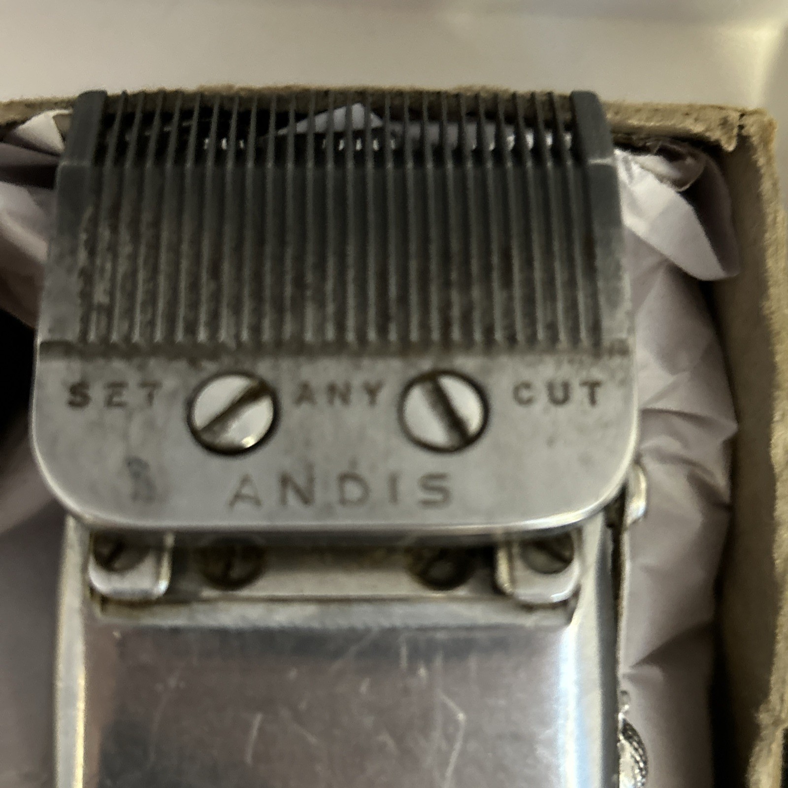 2 Vintage Andis Master ML Professional Clippers and Accessories **READ DISC**