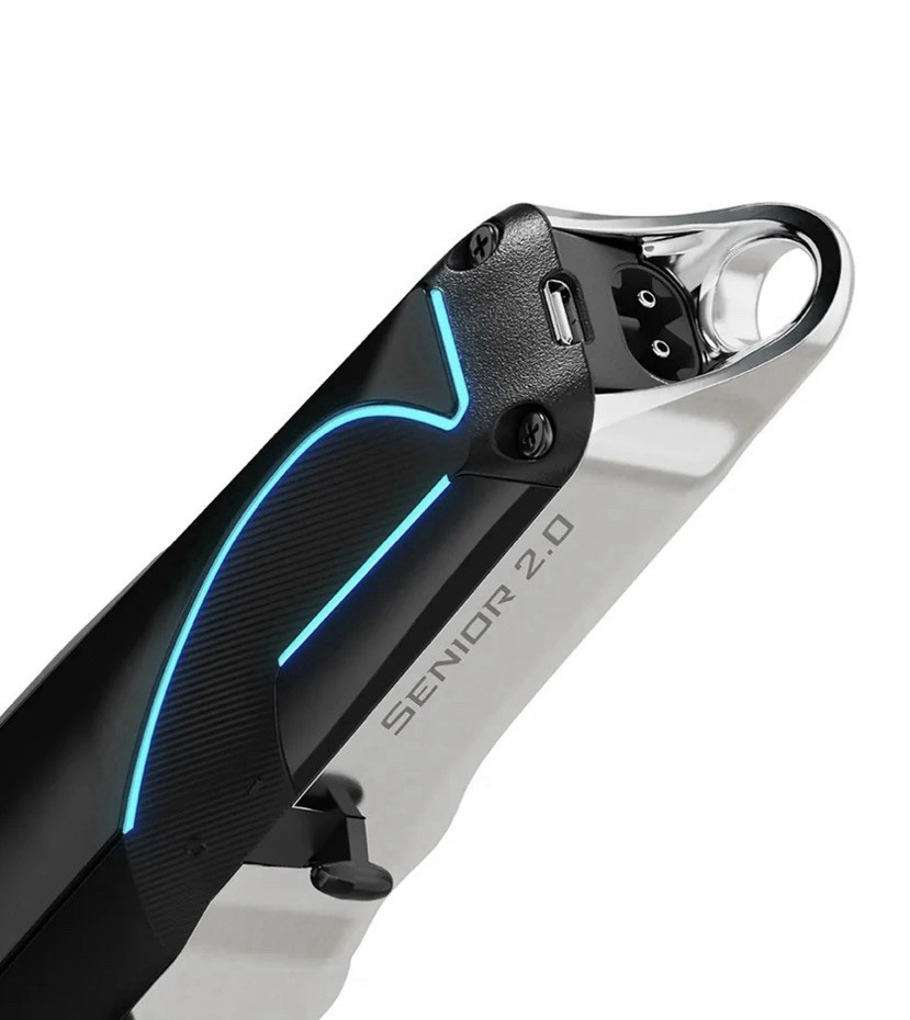 Wahl Professional 5-Star Senior 2.0 Cordless Clipper Model 8171 Black/Silver