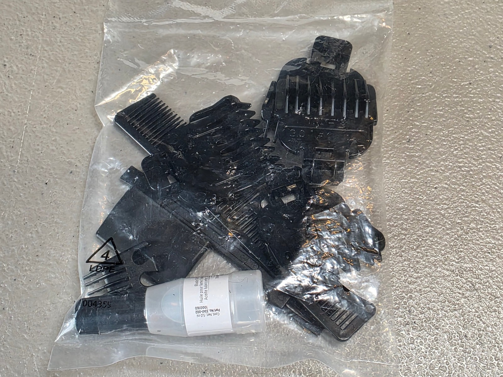 Wahl All-In-One Lithium Ion Trimmer Set w/ 4 Detachable Heads 9893-700