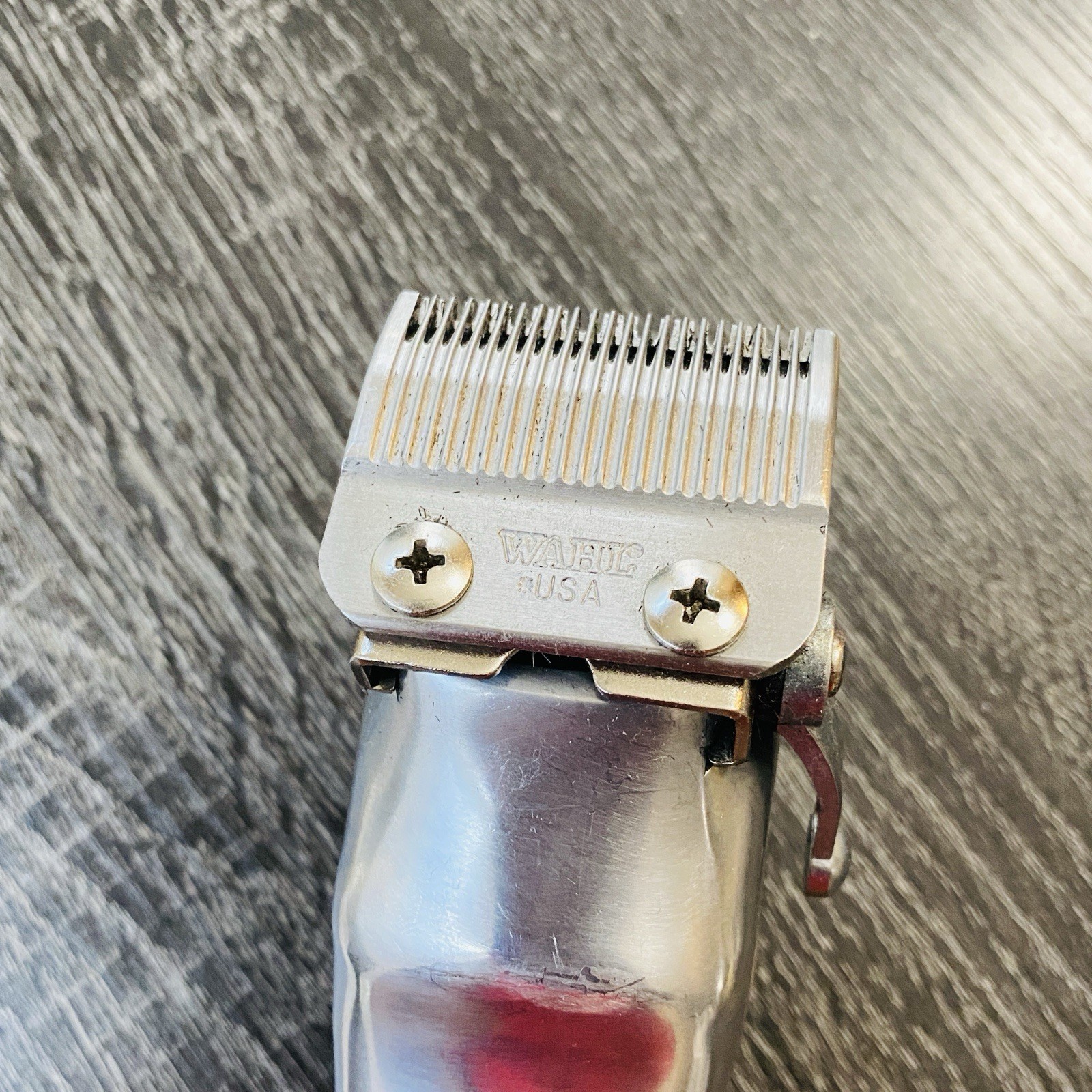 Wahl Professional Clipper 8504L Series Metal Edition Cordless 100yr Adjustable
