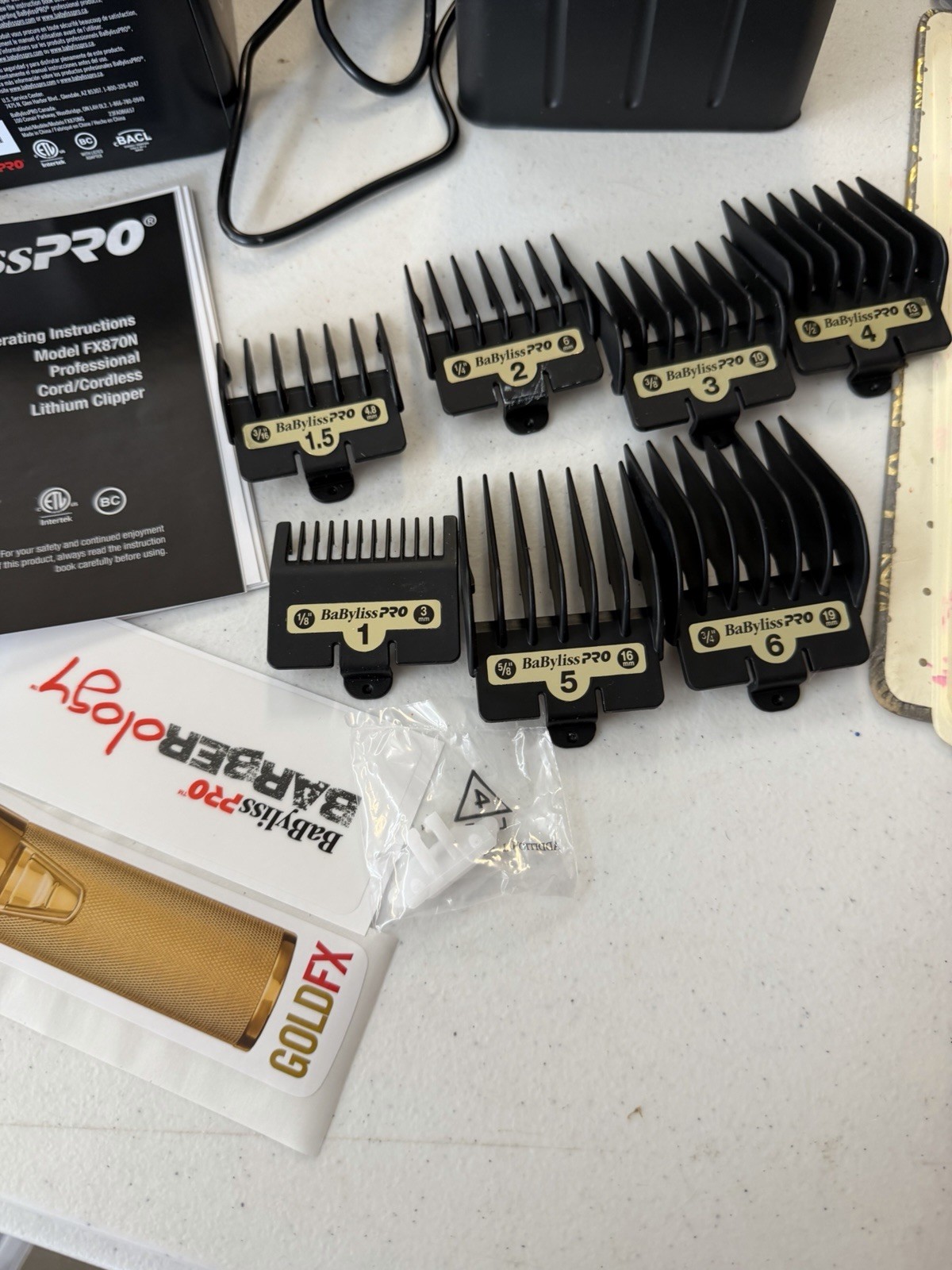 BabylissPro FX870G Cordless Lithium-Ion Adjustable Clipper – Gold – Works GREAT