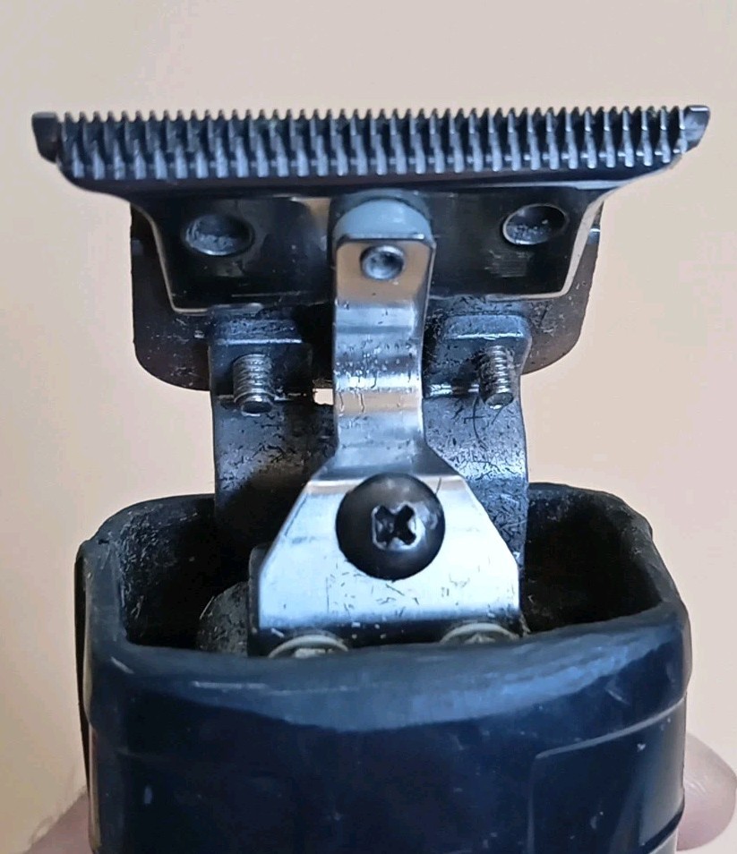 🤩 Andis T-Outliner Trimmer – Black Model G, Works, Corded