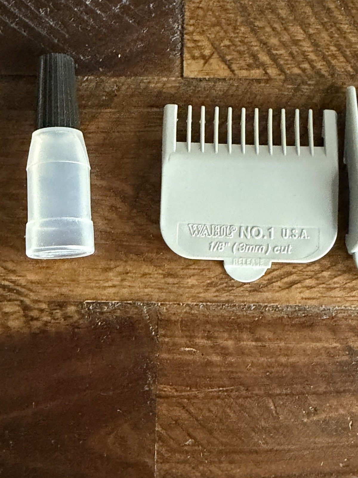 Wahl Professional Designer Corded Hair Clipper With Adjustable Level. Color Red