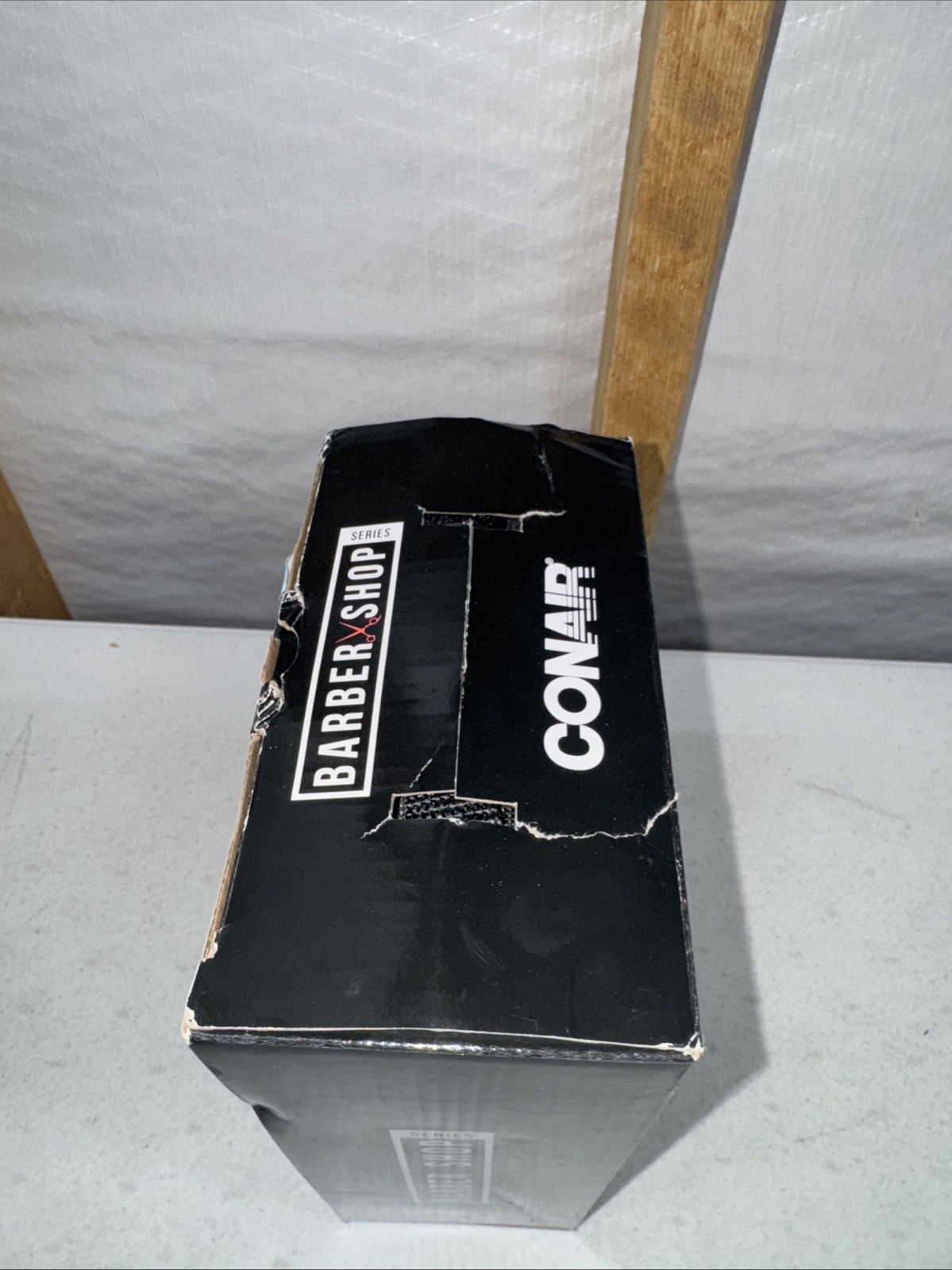Conair – HC2000 – Barbershop No-Slip Grip Clippers 20 Piece Home Haircut Kit
