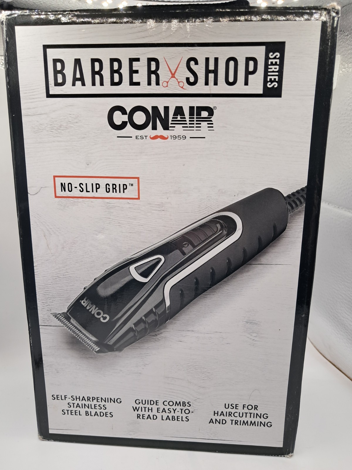 Conair Barbershop Series Haircutting Kit Non-Slip Grip Self-Sharpening Blades