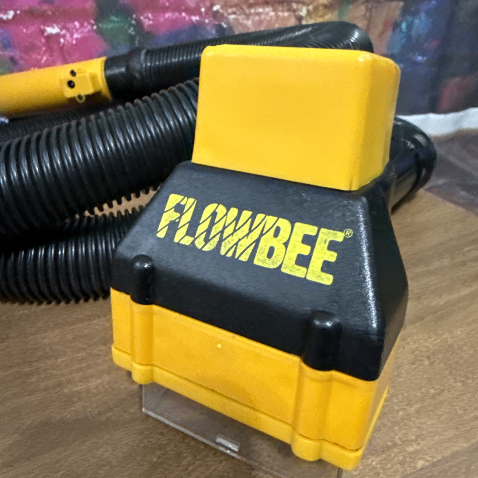 FLOWBEE Home Haircutting System With Box, Manual, & Some Accessories