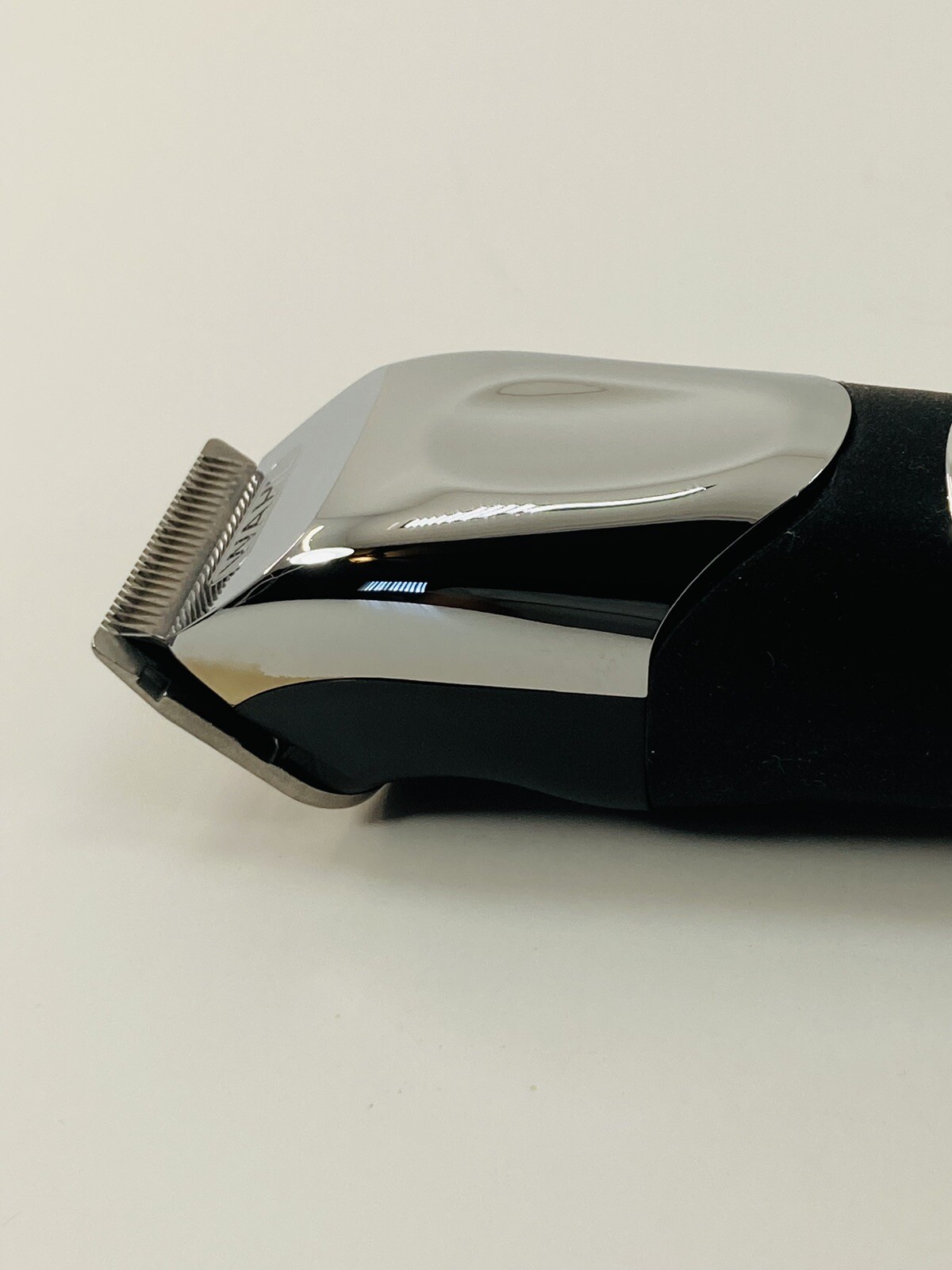 Wahl 9854-600 Lithium Ion All-in-One Beard Trimmer Grooming Kit Rechargeable