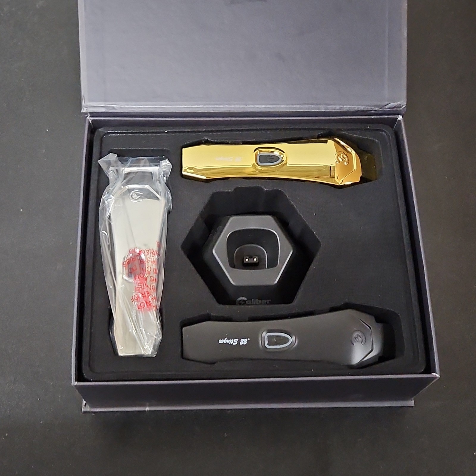 Caliber .22 Stinger Cordless Hair Trimmer Magnetic Motor Gold/Black
